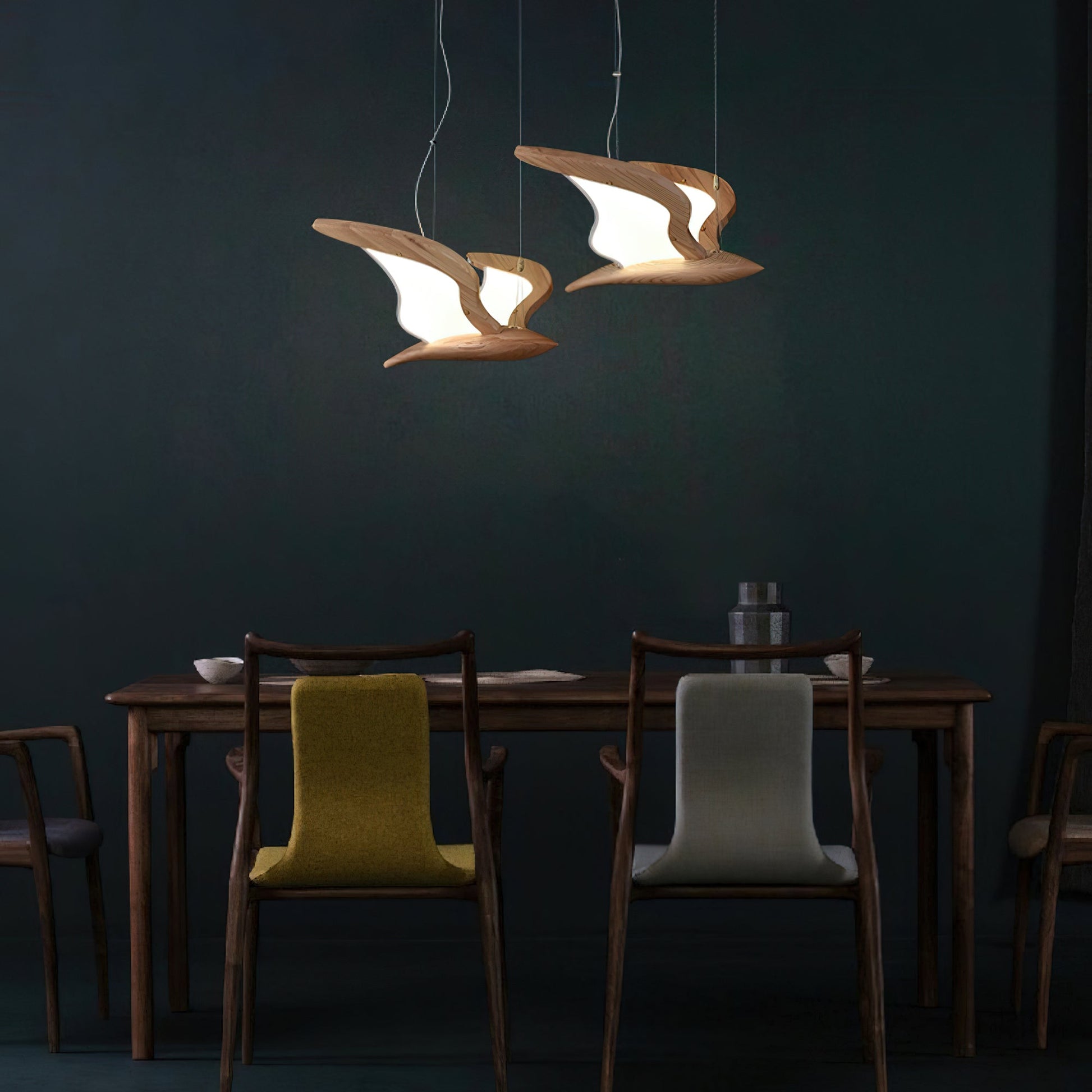 Lustra Chandelier Bird Form Wood Sculptural-Neutral Decor