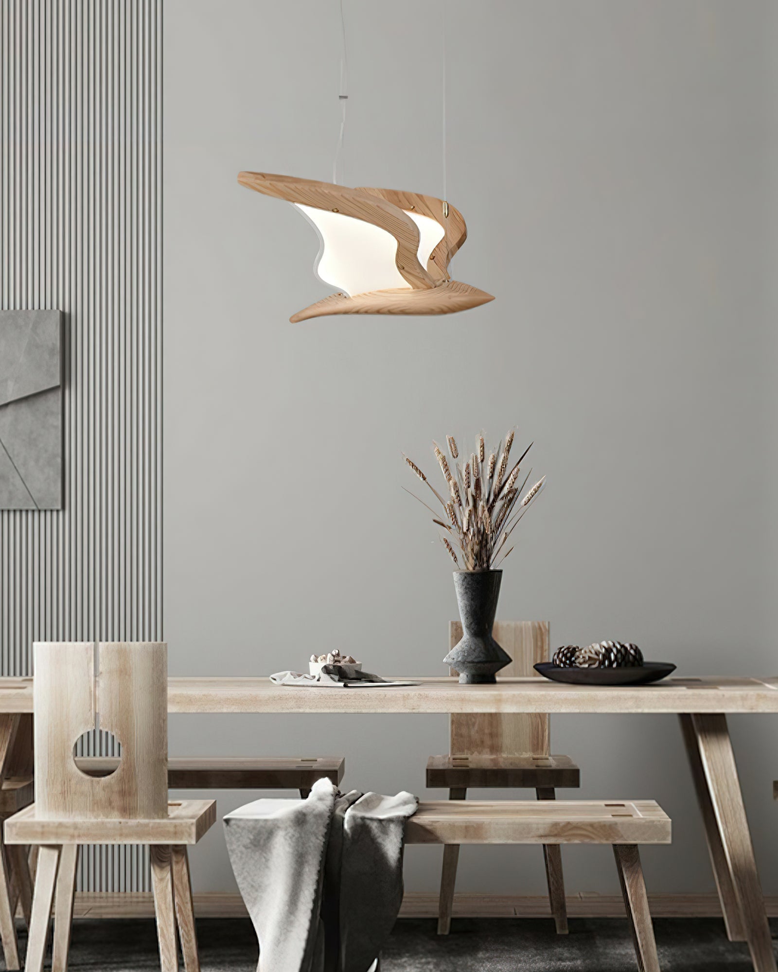 Lustra Chandelier Bird Form Wood Sculptural-Neutral Decor