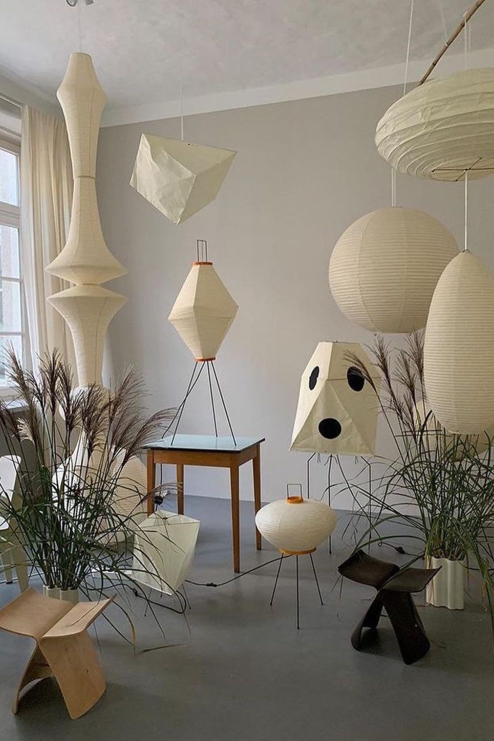 Berion Paper Artistic Pendant Light-Neutral Decor