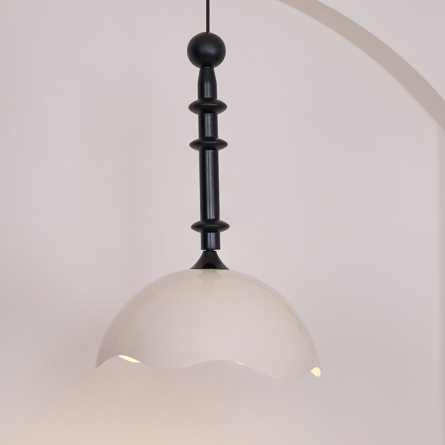 Lincoln Minimalist Pendant Light-Neutral Decor