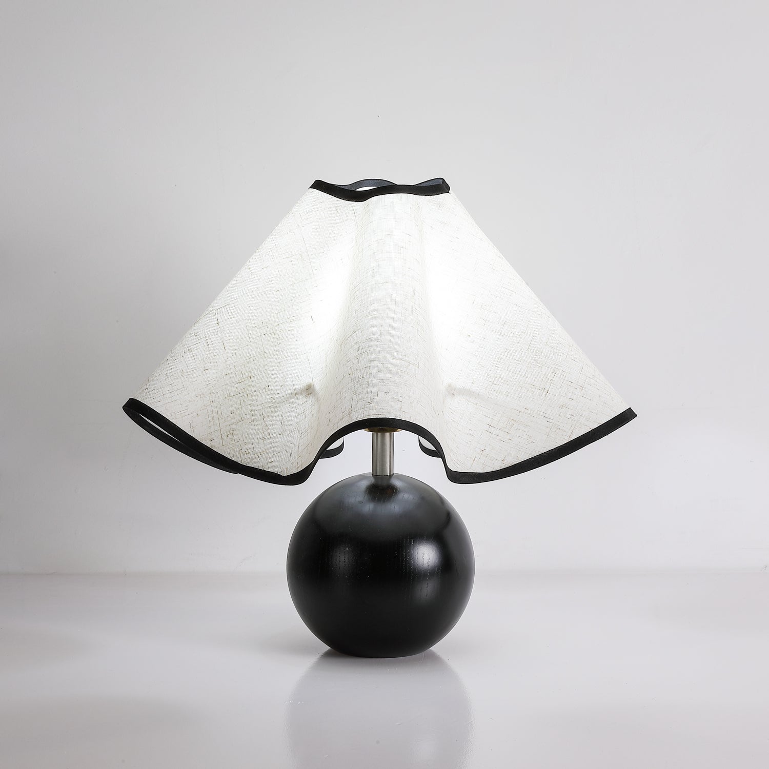 Kalion Wood Fabric Table Lamp-Neutral Decor
