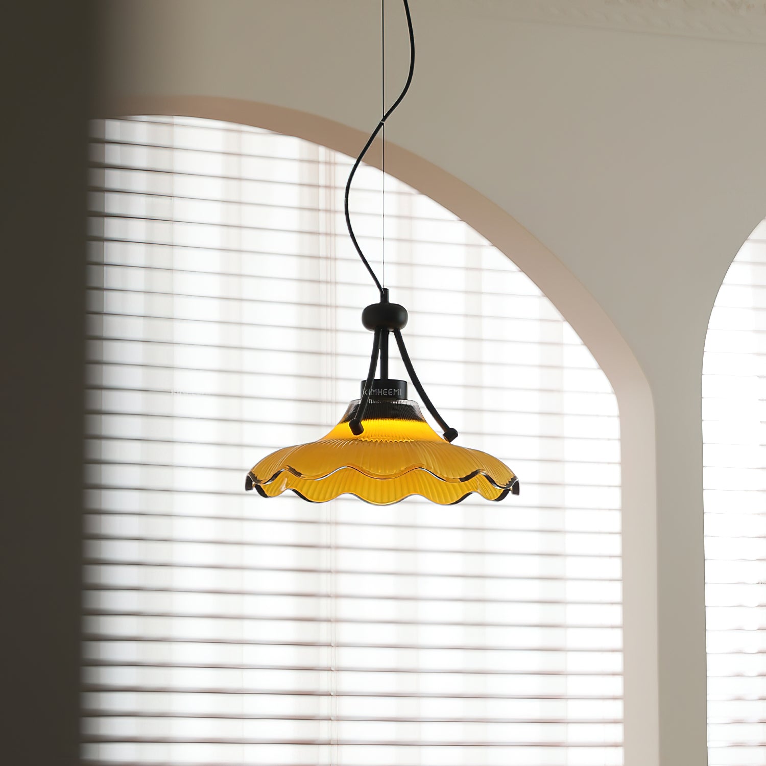 Vitrina Pendant Light