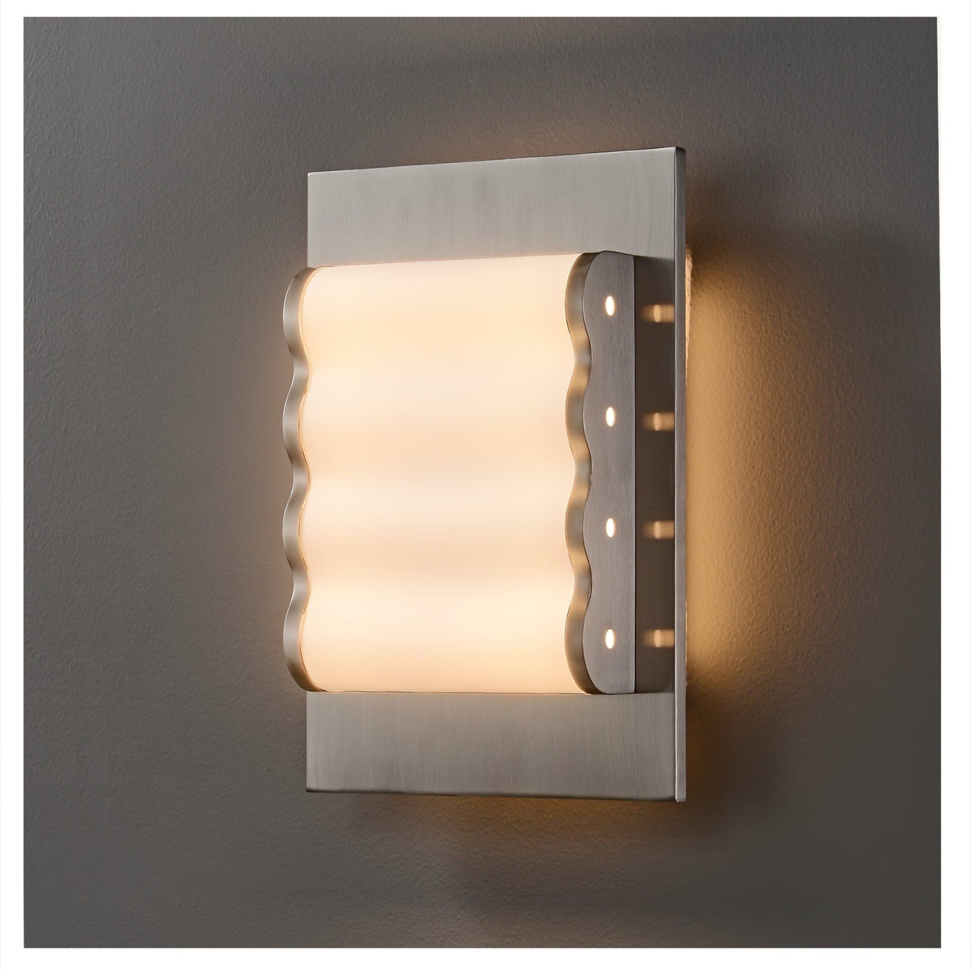 Wave Contemporary Fabric Wall lamp-Neutral Decor