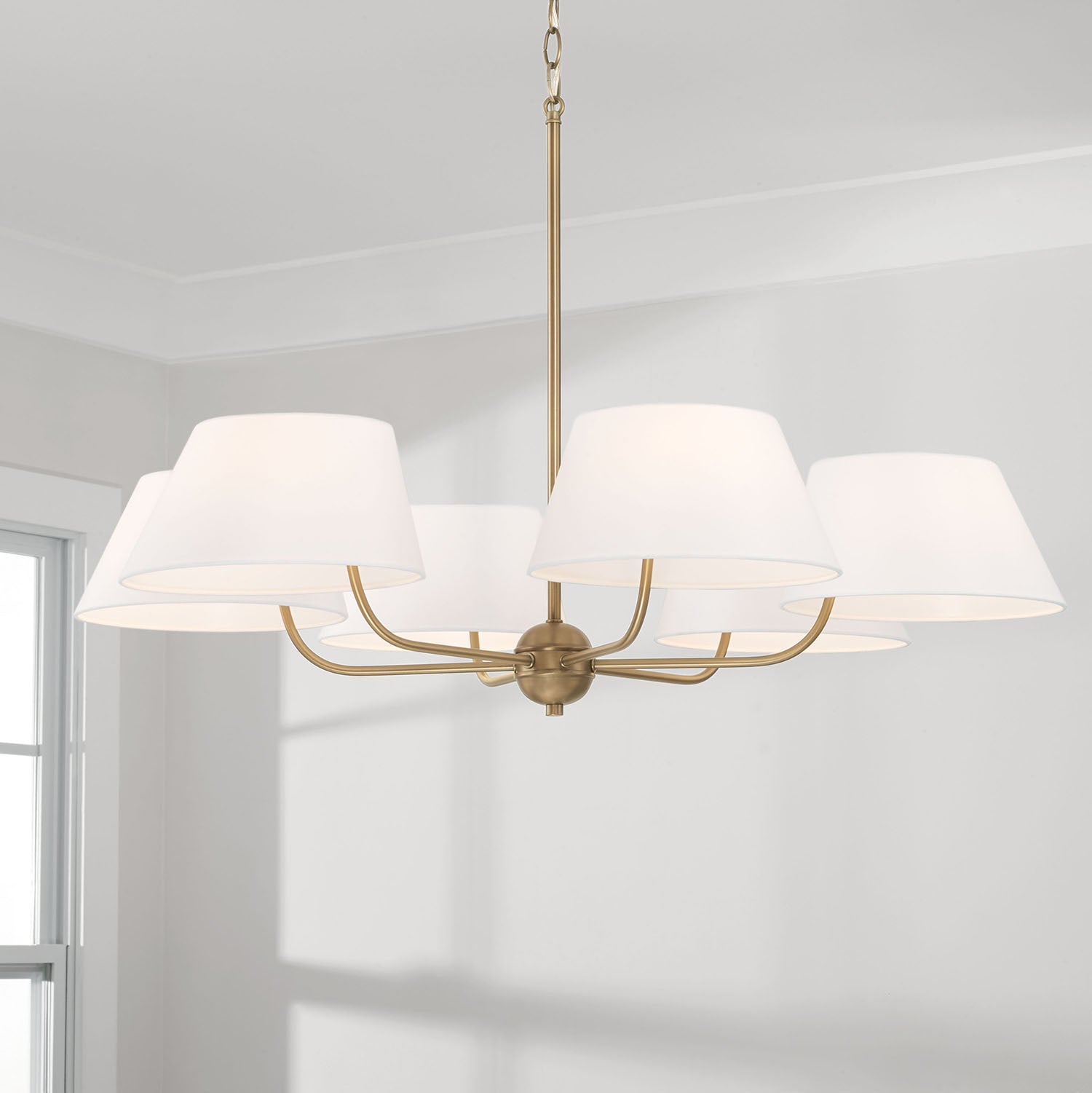 Vivienne Chandelier