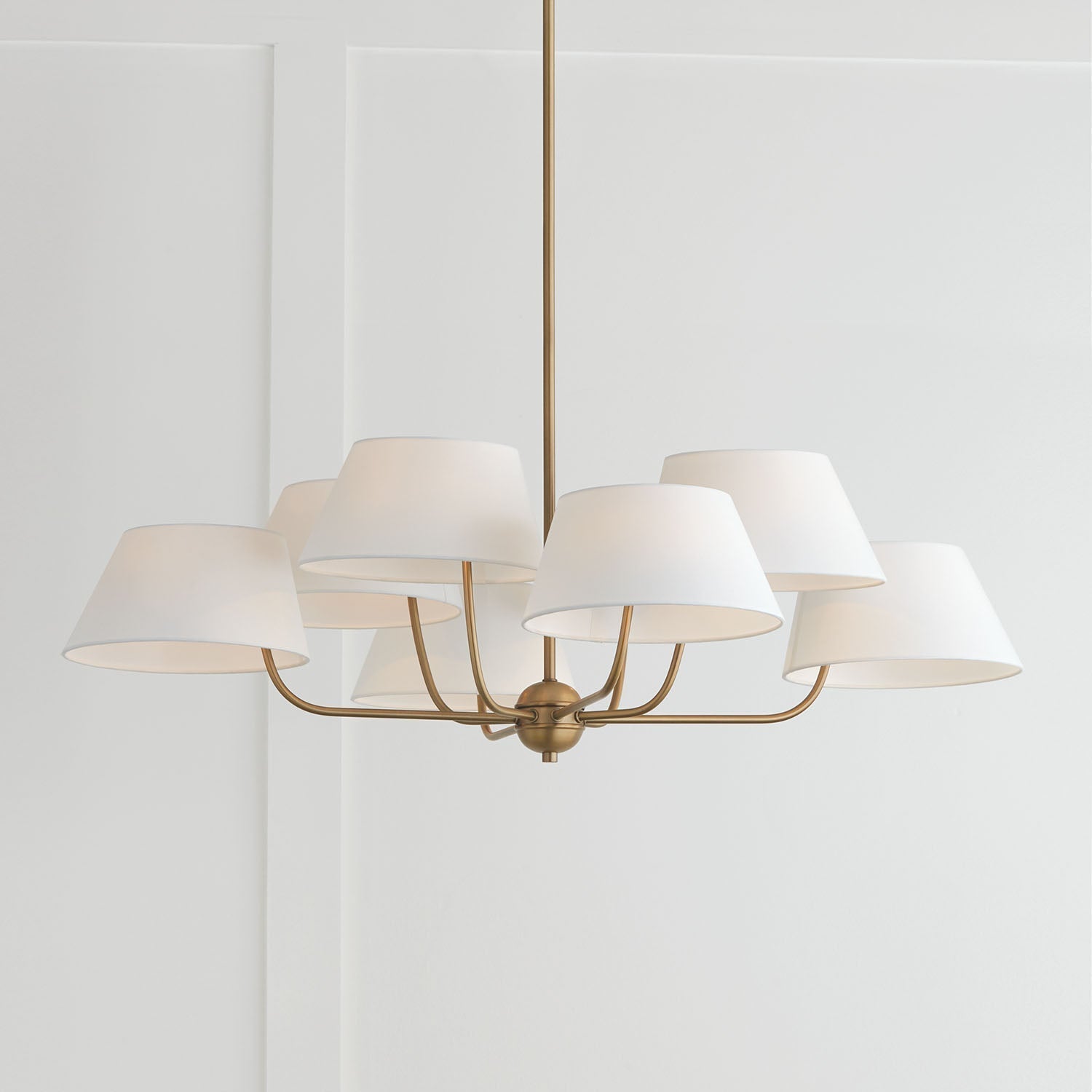 Vivienne Chandelier