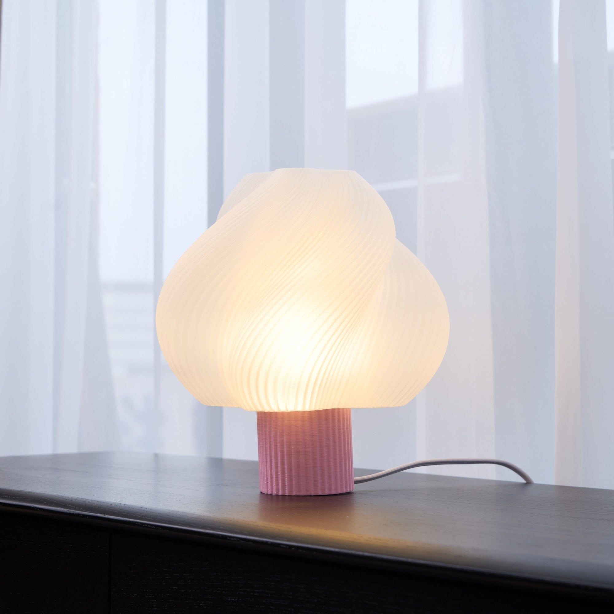 Buffy Modern Plastic Table Lamp-Neutral Decor