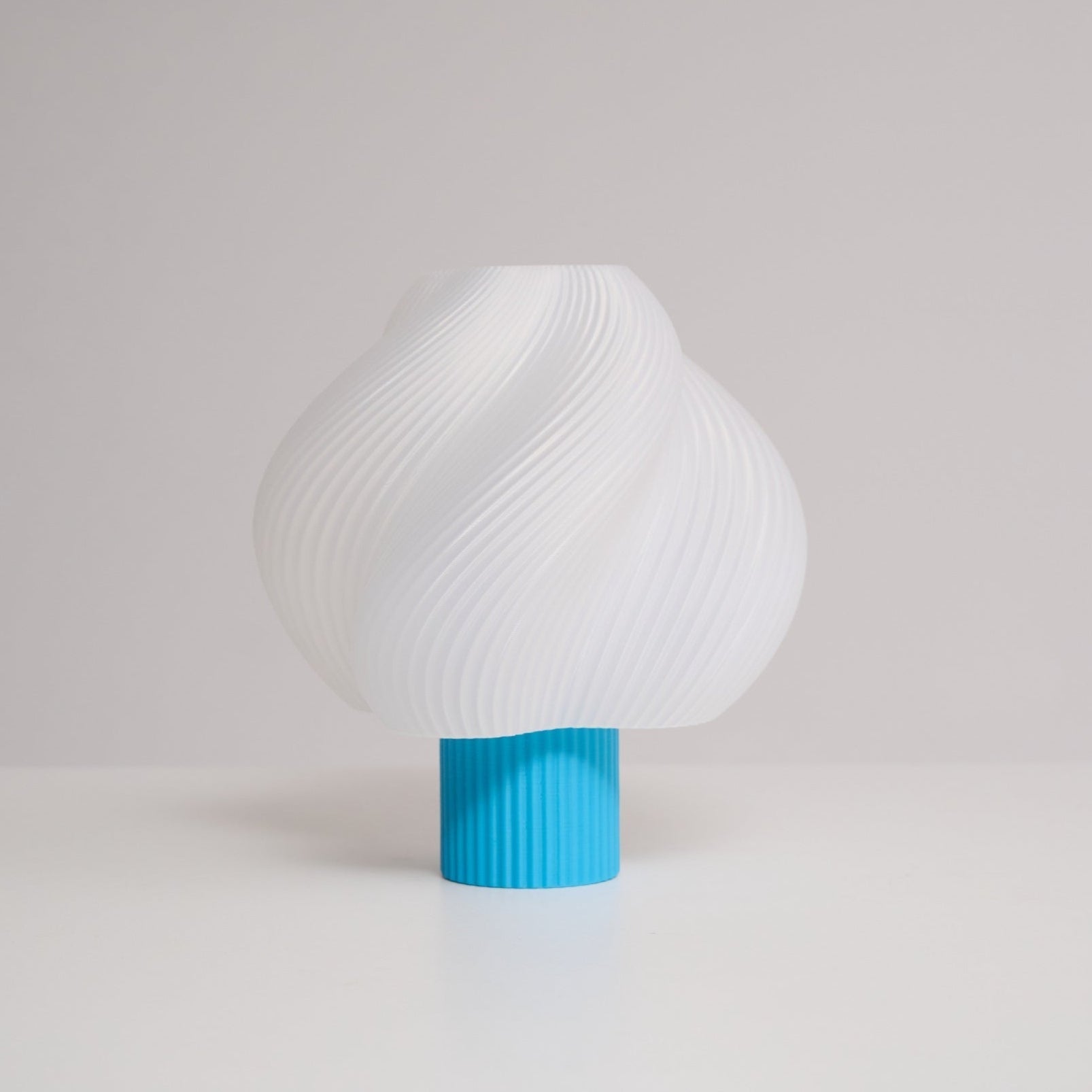 Buffy Modern Plastic Table Lamp-Neutral Decor