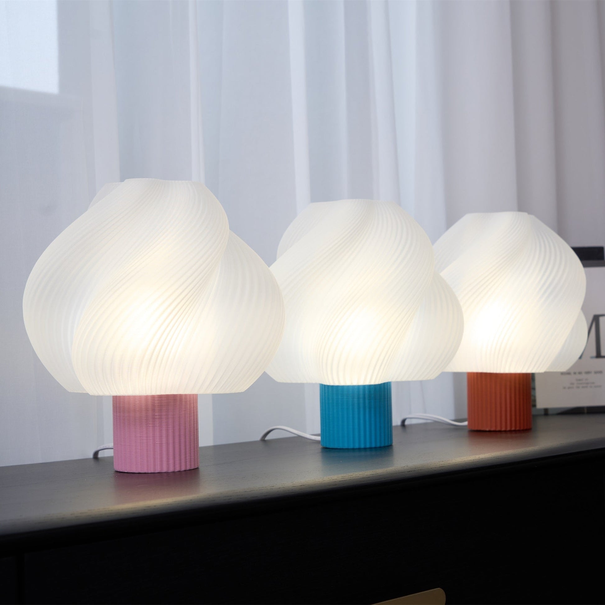 Buffy Modern Plastic Table Lamp-Neutral Decor