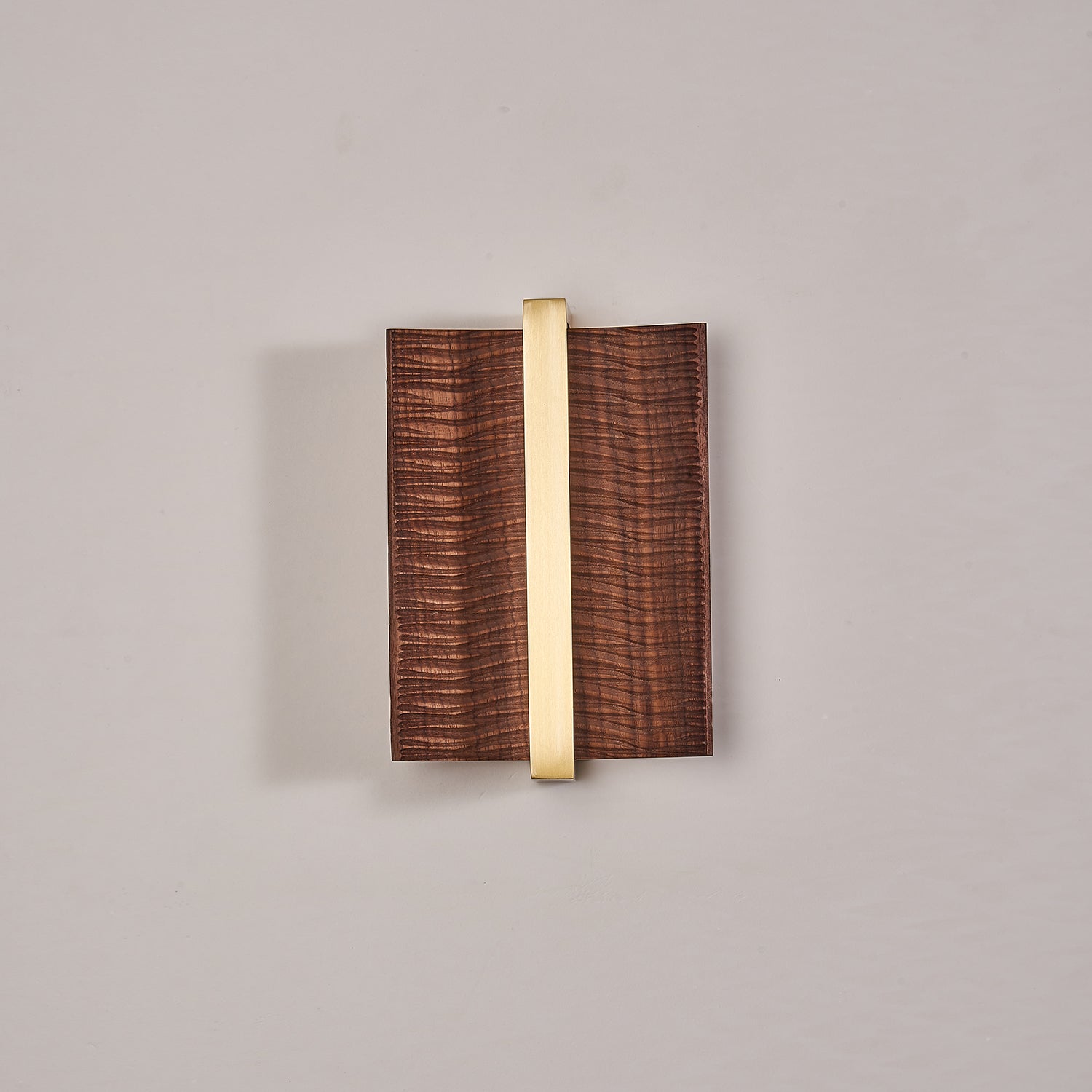 Vevinir Premium Nordic Art Wood Wall Light-Neutral Decor