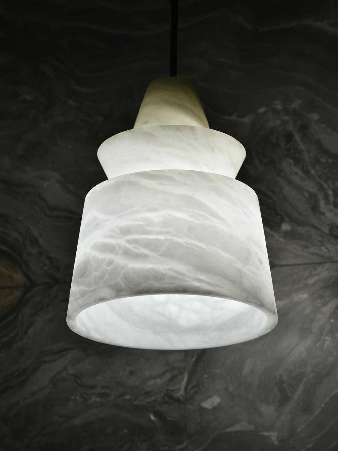 Curineth Minimalist Alabaster Pendant Light-Neutral Decor