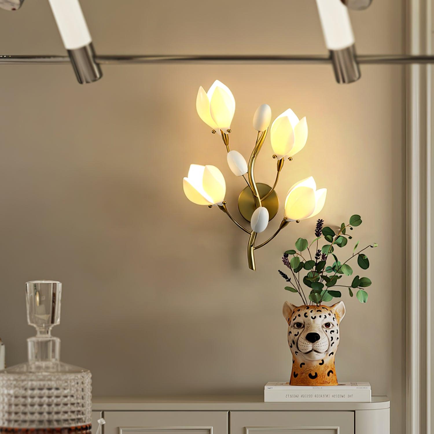 Dirixa Magnolia Elegance Ceramic Wall Lamp-Neutral Decor