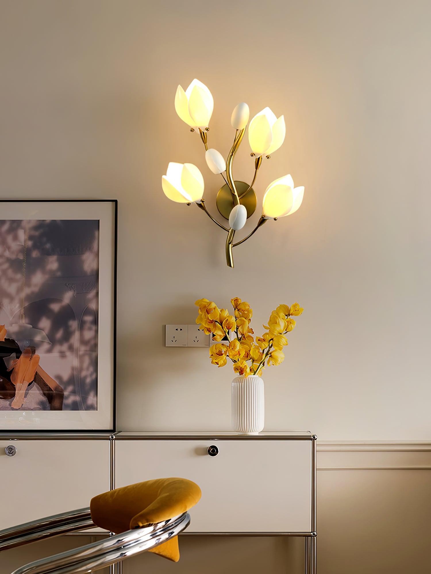 Dirixa Magnolia Elegance Ceramic Wall Lamp-Neutral Decor