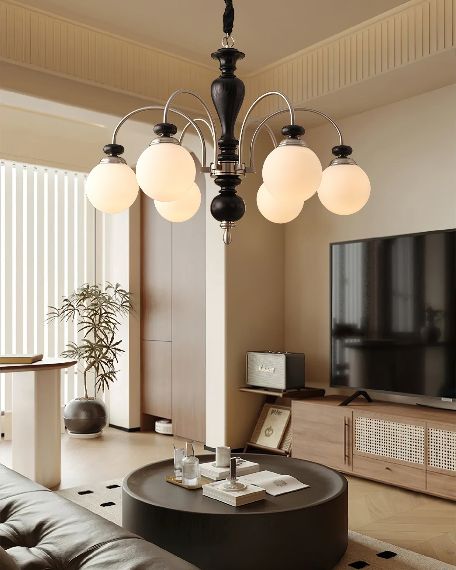 Solara Chandelier Classic Wooden Brass-Neutral Decor