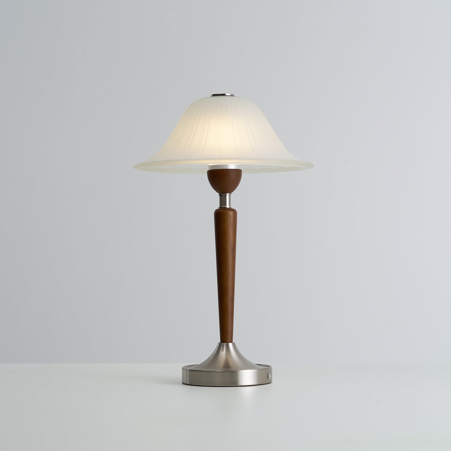 Natalie Vintage Wood Table Lamp-Neutral Decor