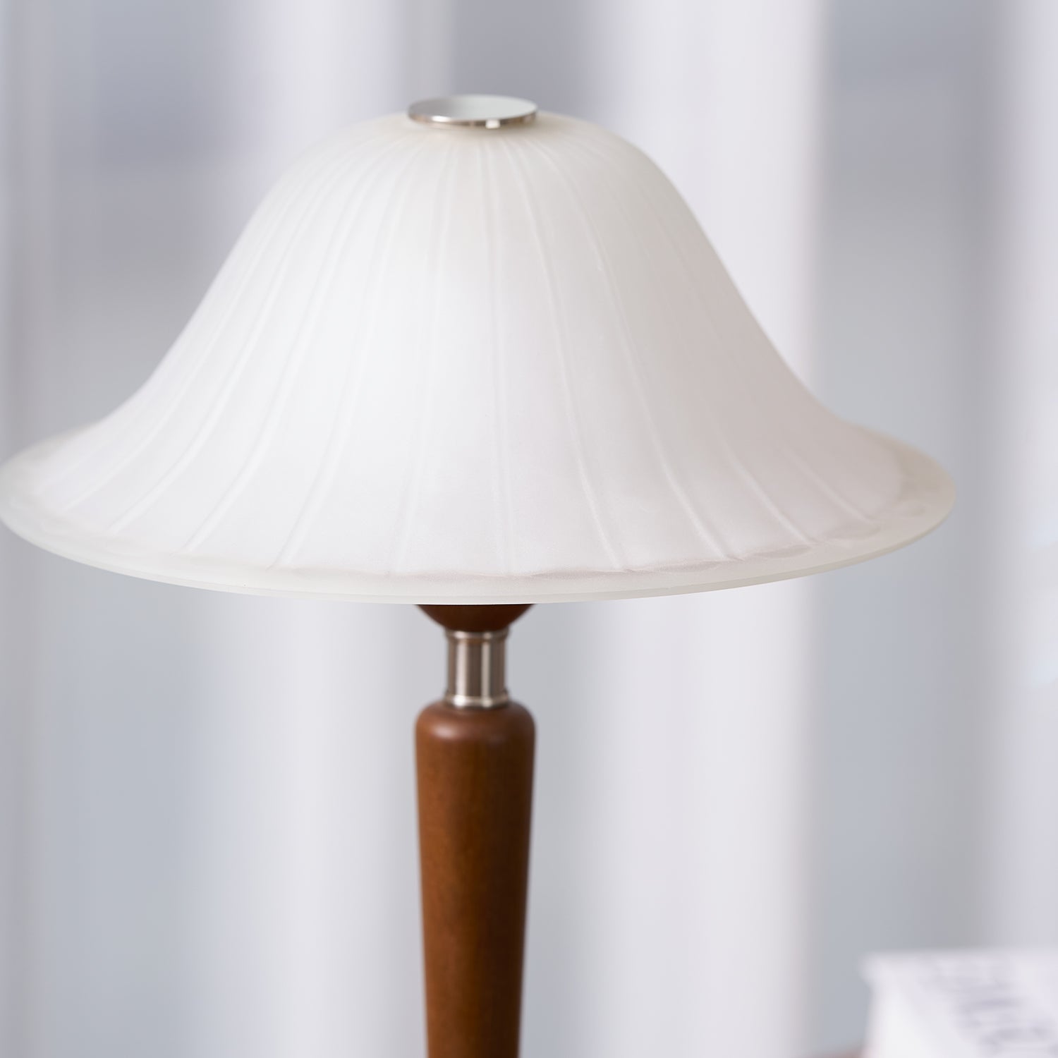 Natalie Vintage Wood Table Lamp-Neutral Decor