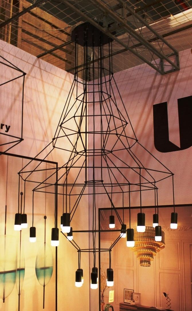 Tevenq Chandelier Lines Black Wireframe LED-Neutral Decor