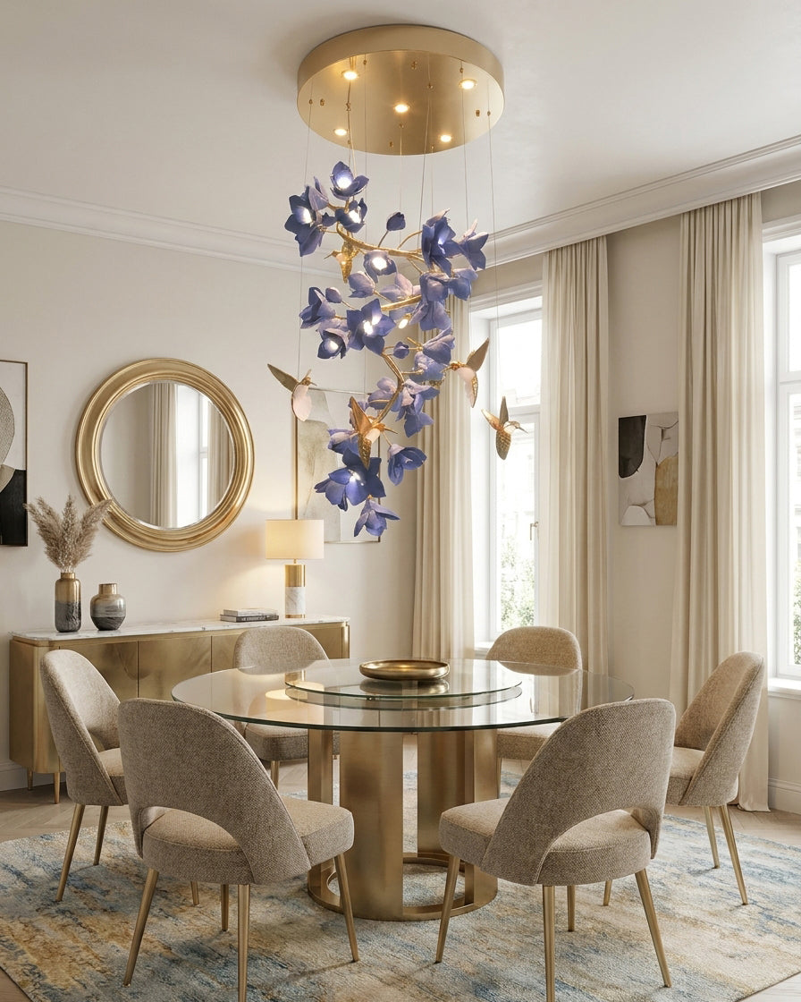 Avis Chandelier
