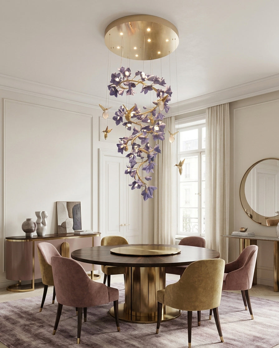 Avis Chandelier