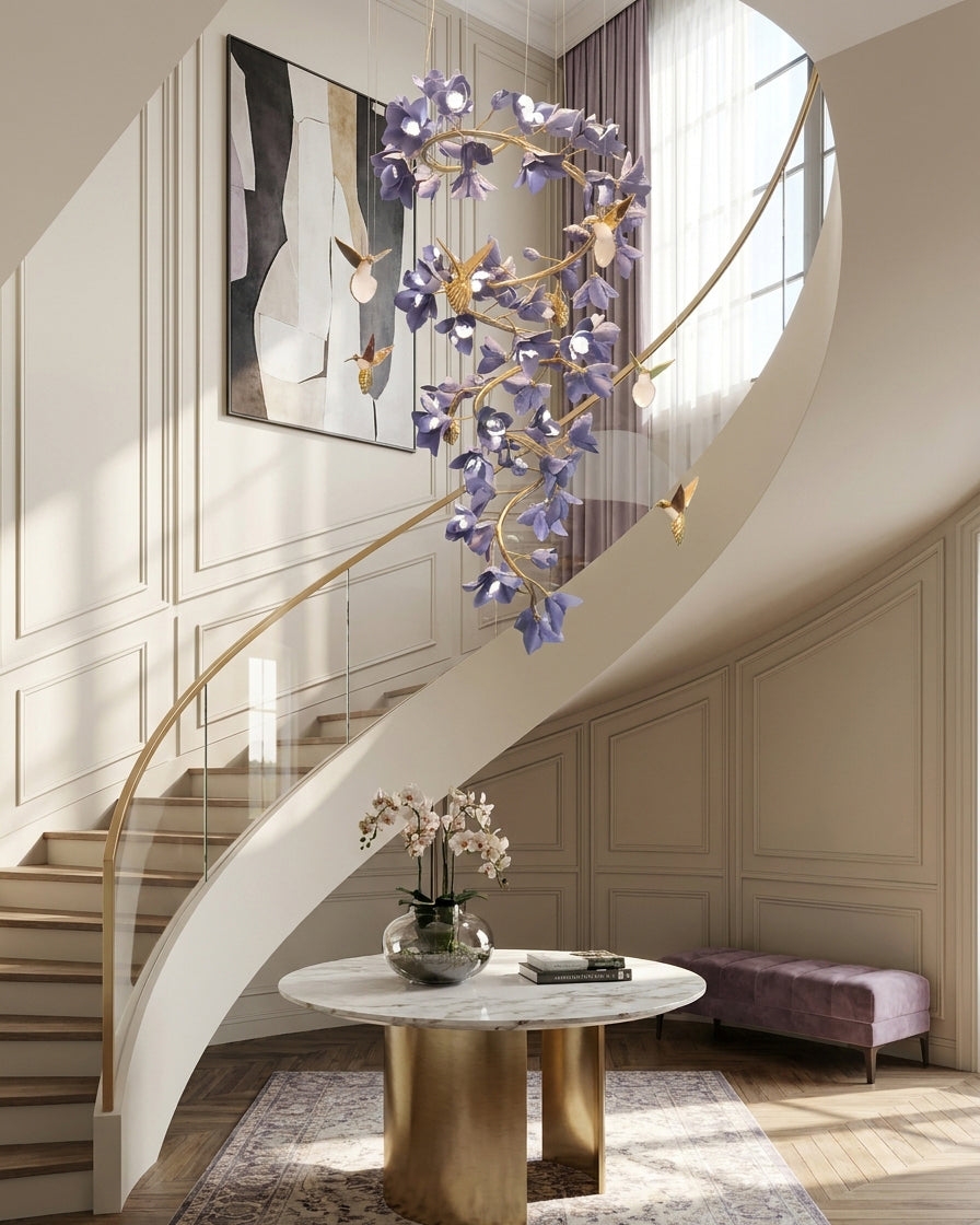 Avis Chandelier