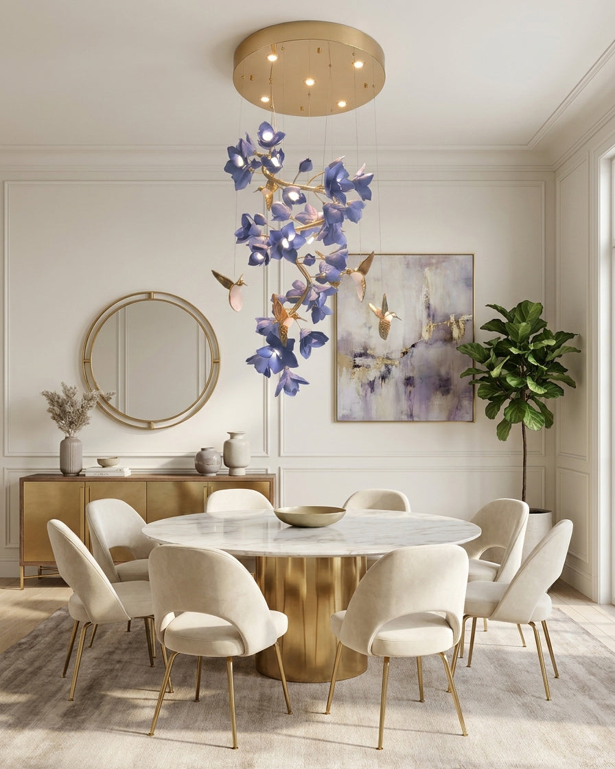 Avis Chandelier