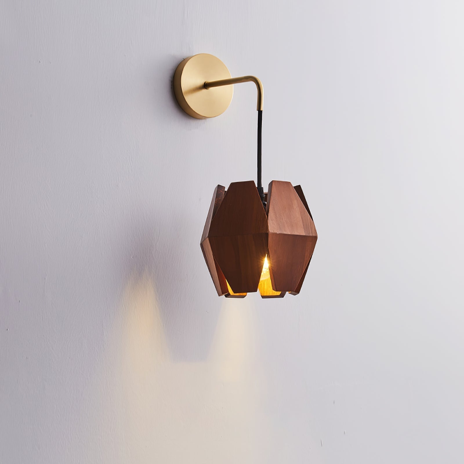 Bastien Wall Light