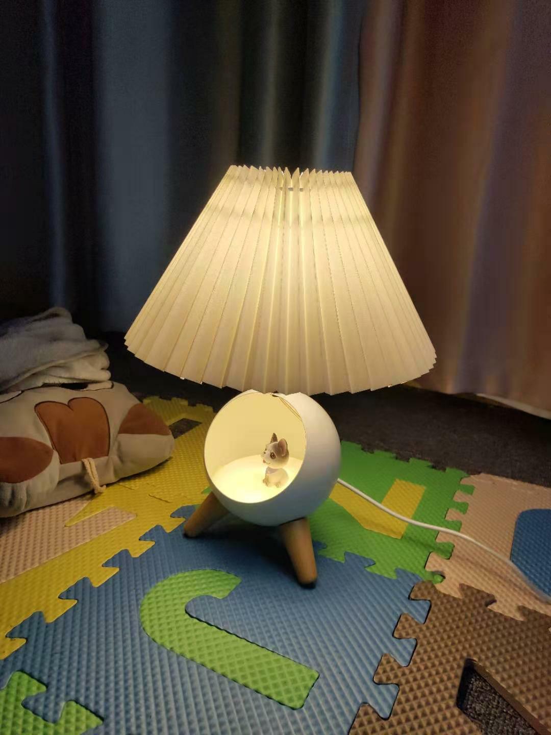 Hazelle Modern Fabric Table Lamp-Neutral Decor