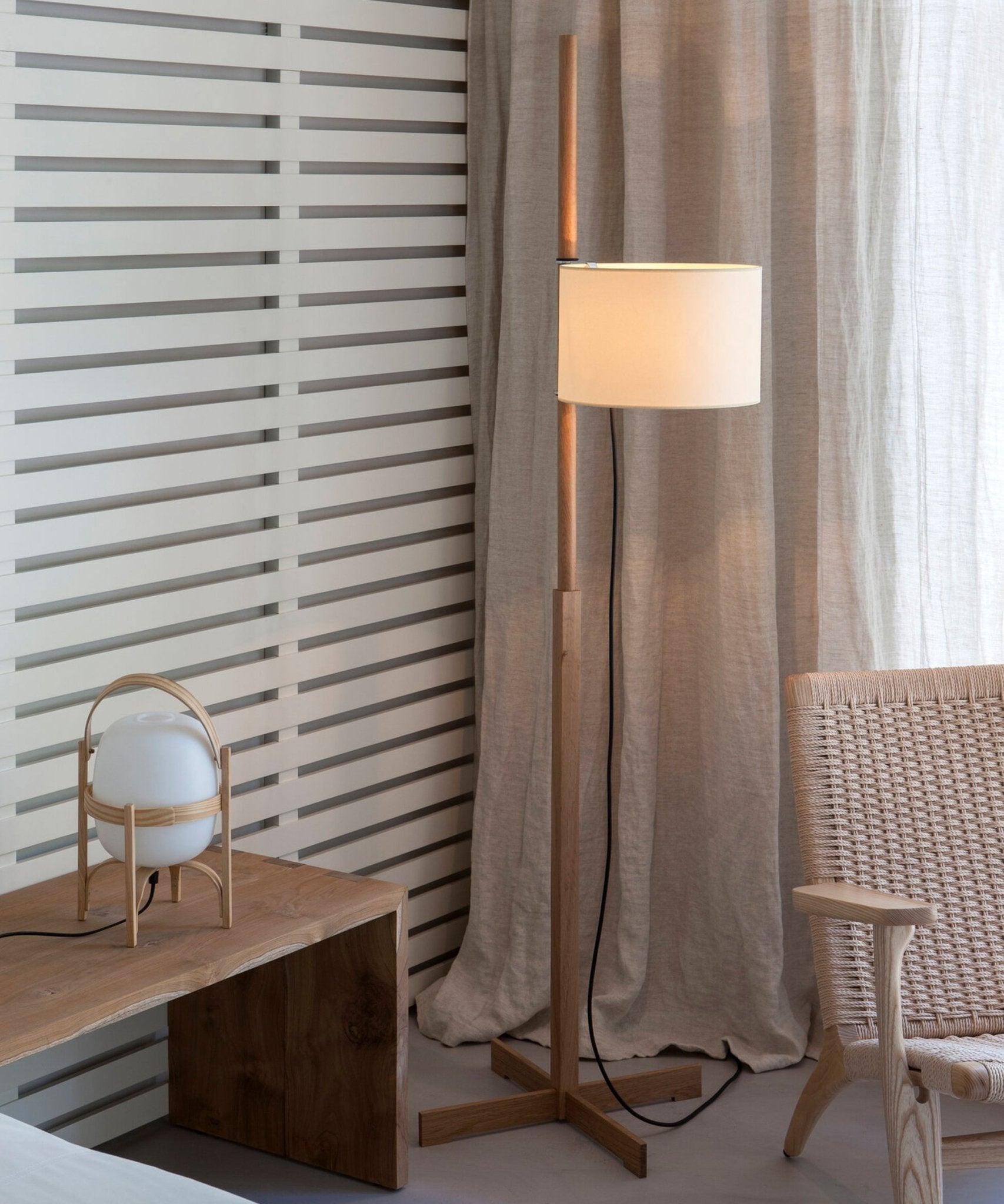Jex Wood Fabric Floor Lamp-Neutral Decor