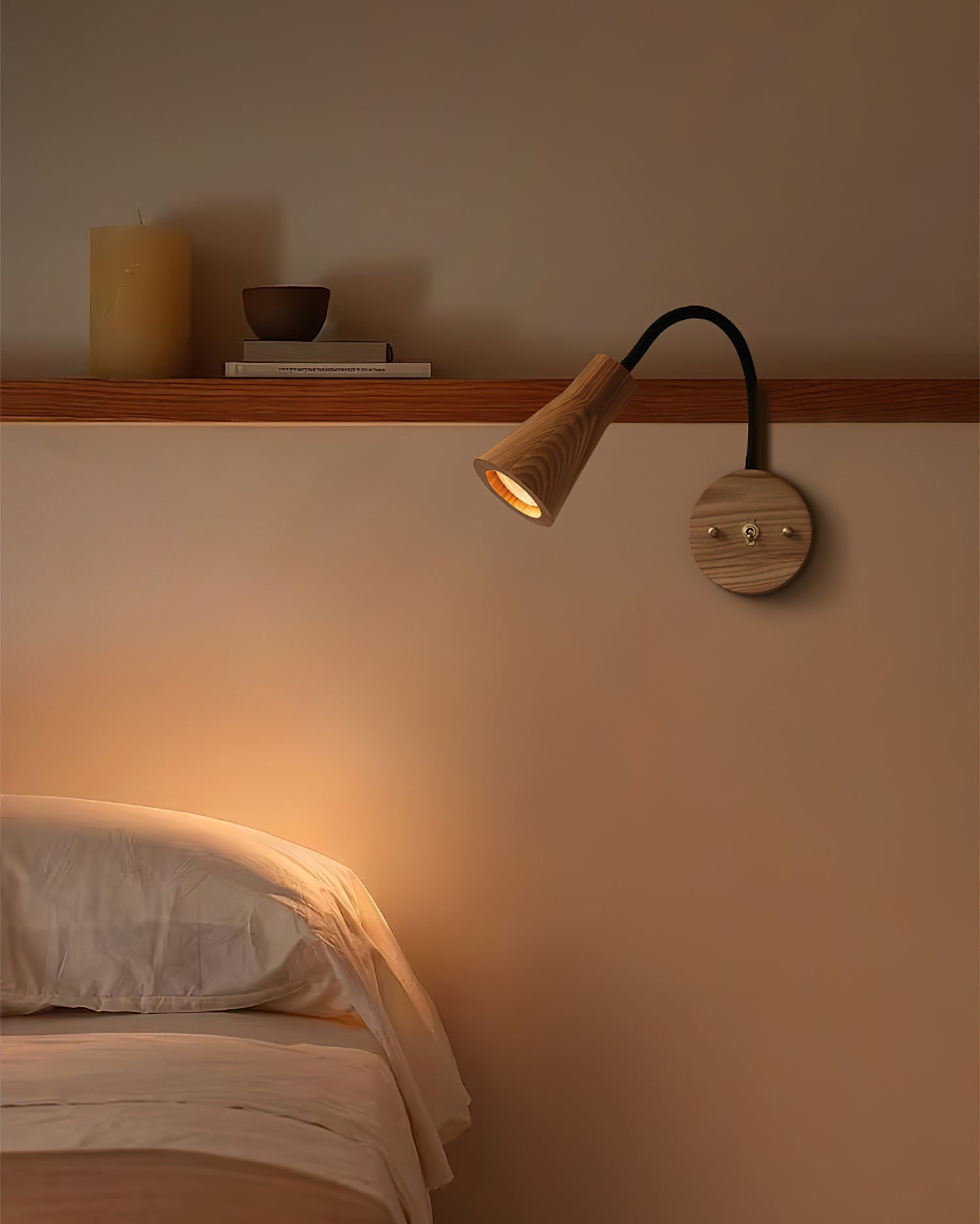 Emory Wall Lamp