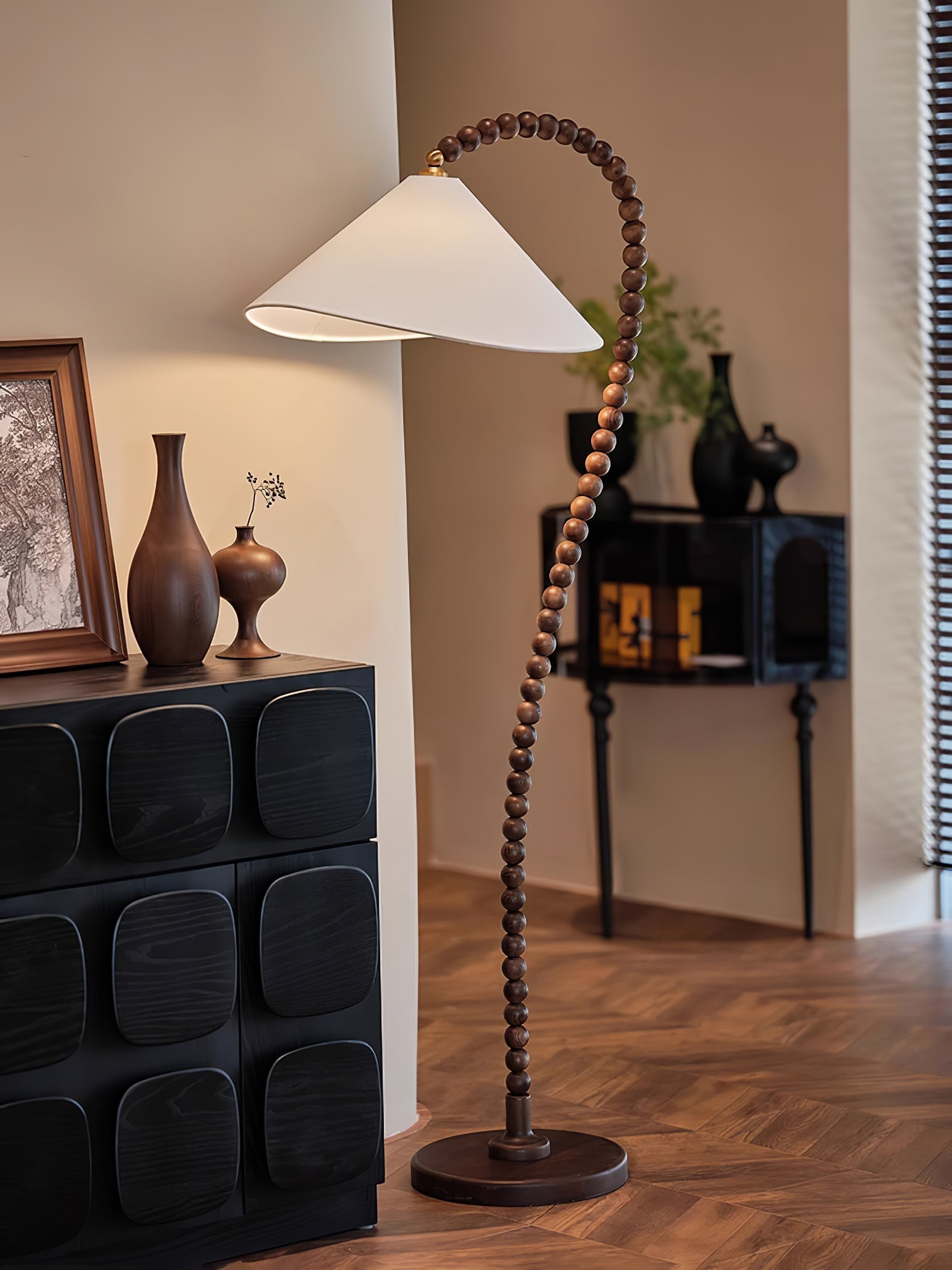 Nadia Modern Wood Floor Lamp-Neutral Decor