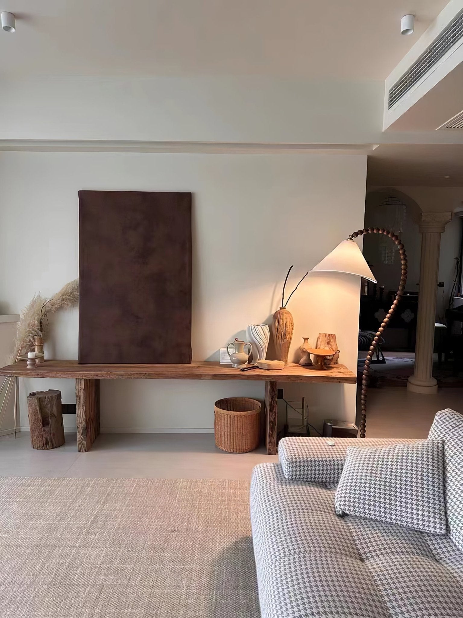Nadia Modern Wood Floor Lamp-Neutral Decor