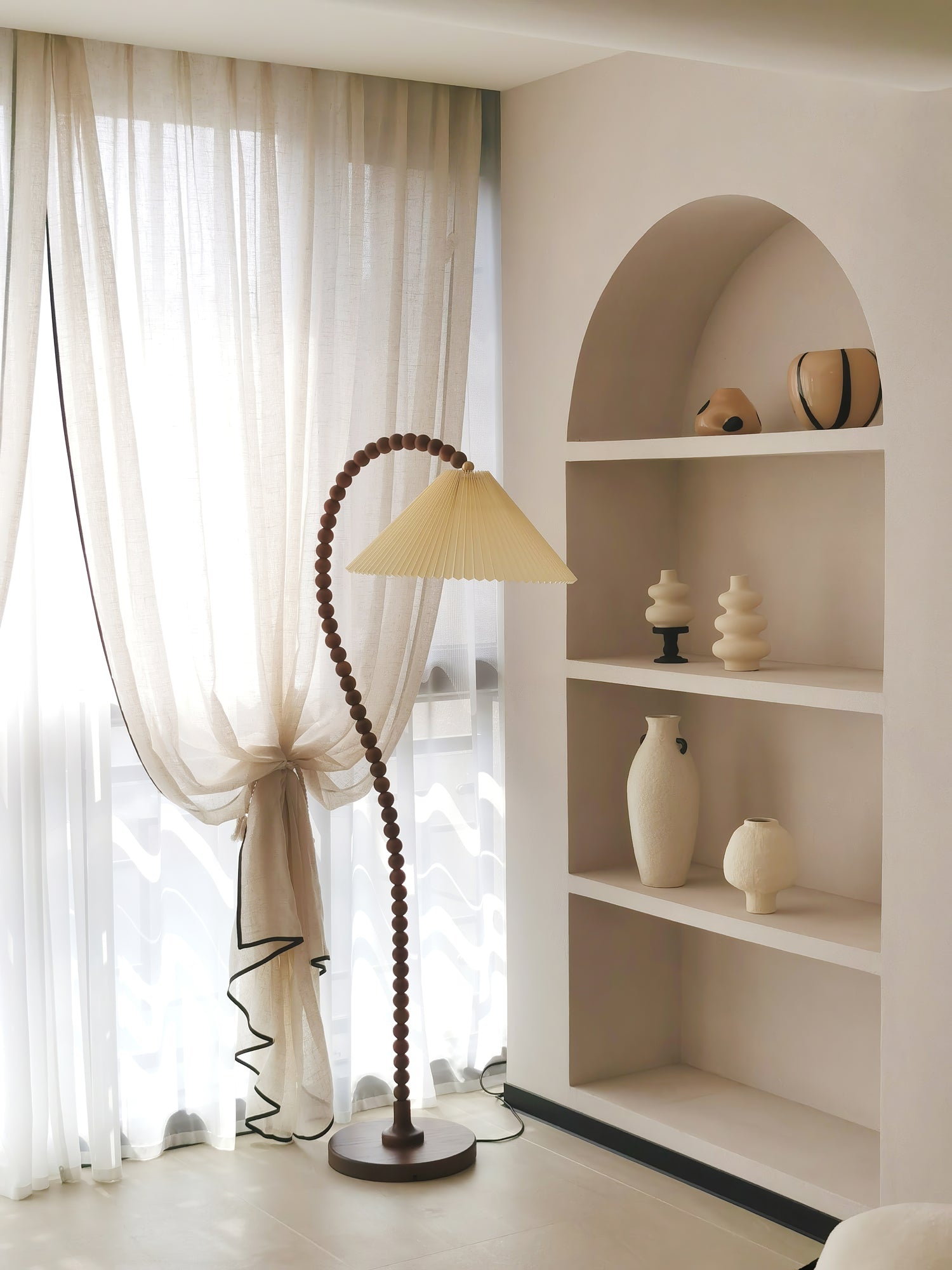 Nadia Modern Wood Floor Lamp-Neutral Decor