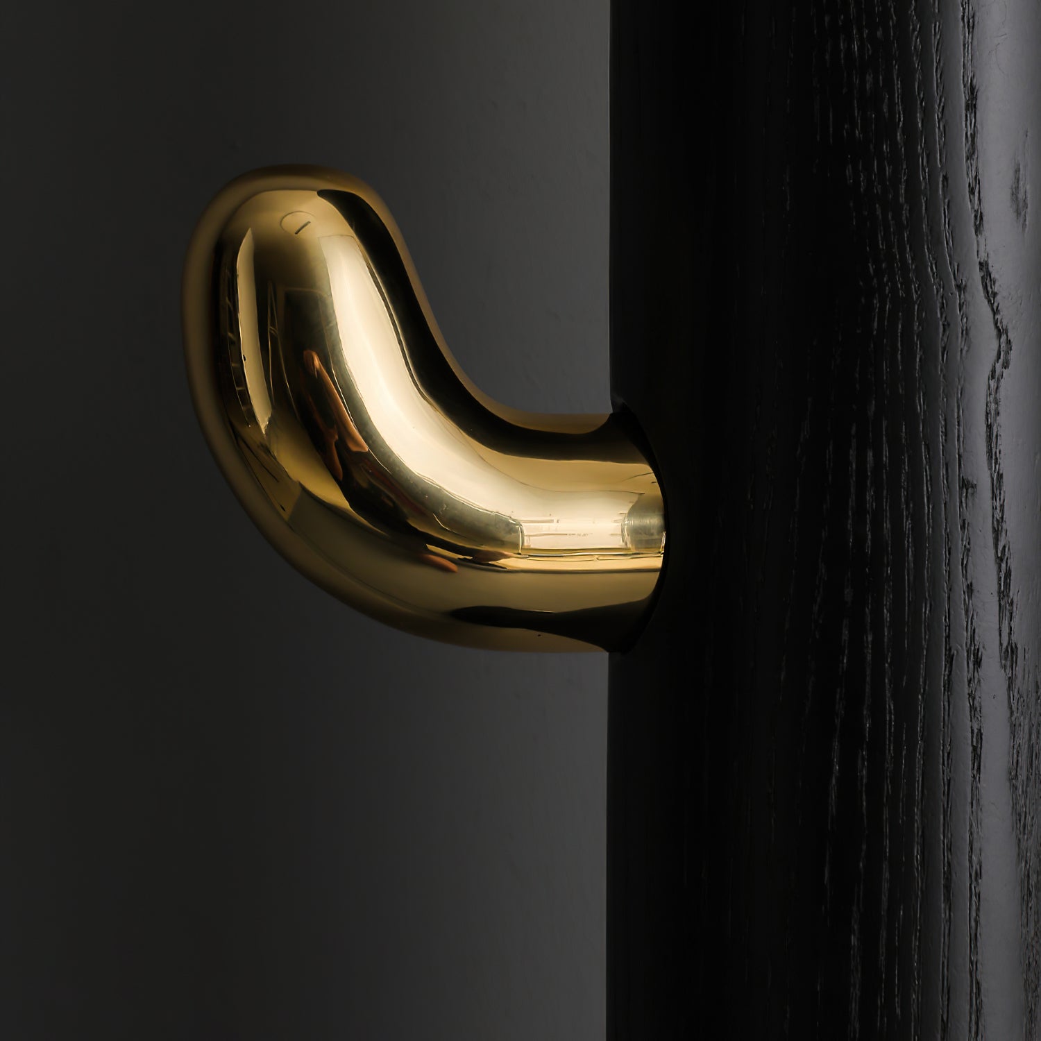 Caltus Floor Lamp