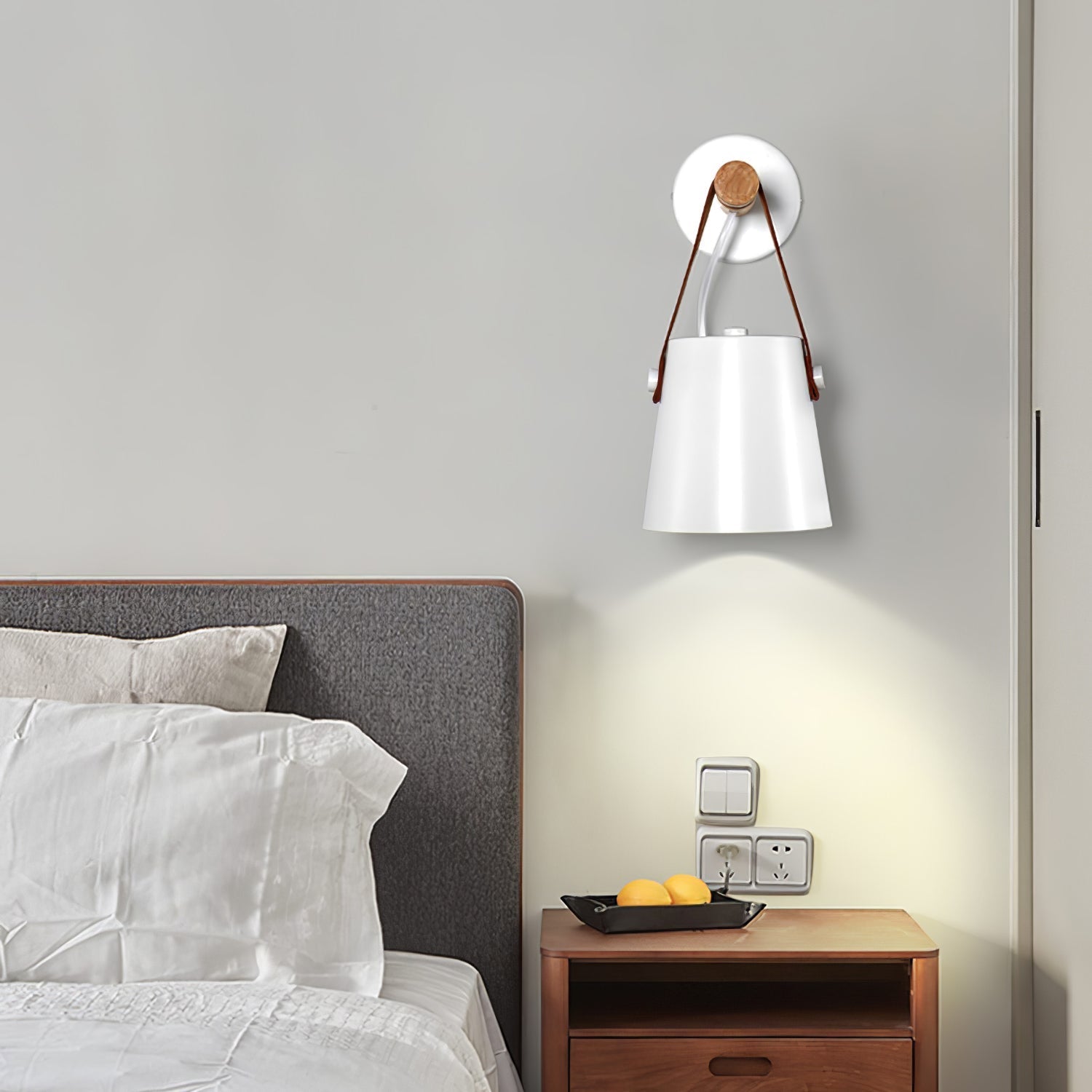 Virixon Wood Leather Wall Lamp-Neutral Decor