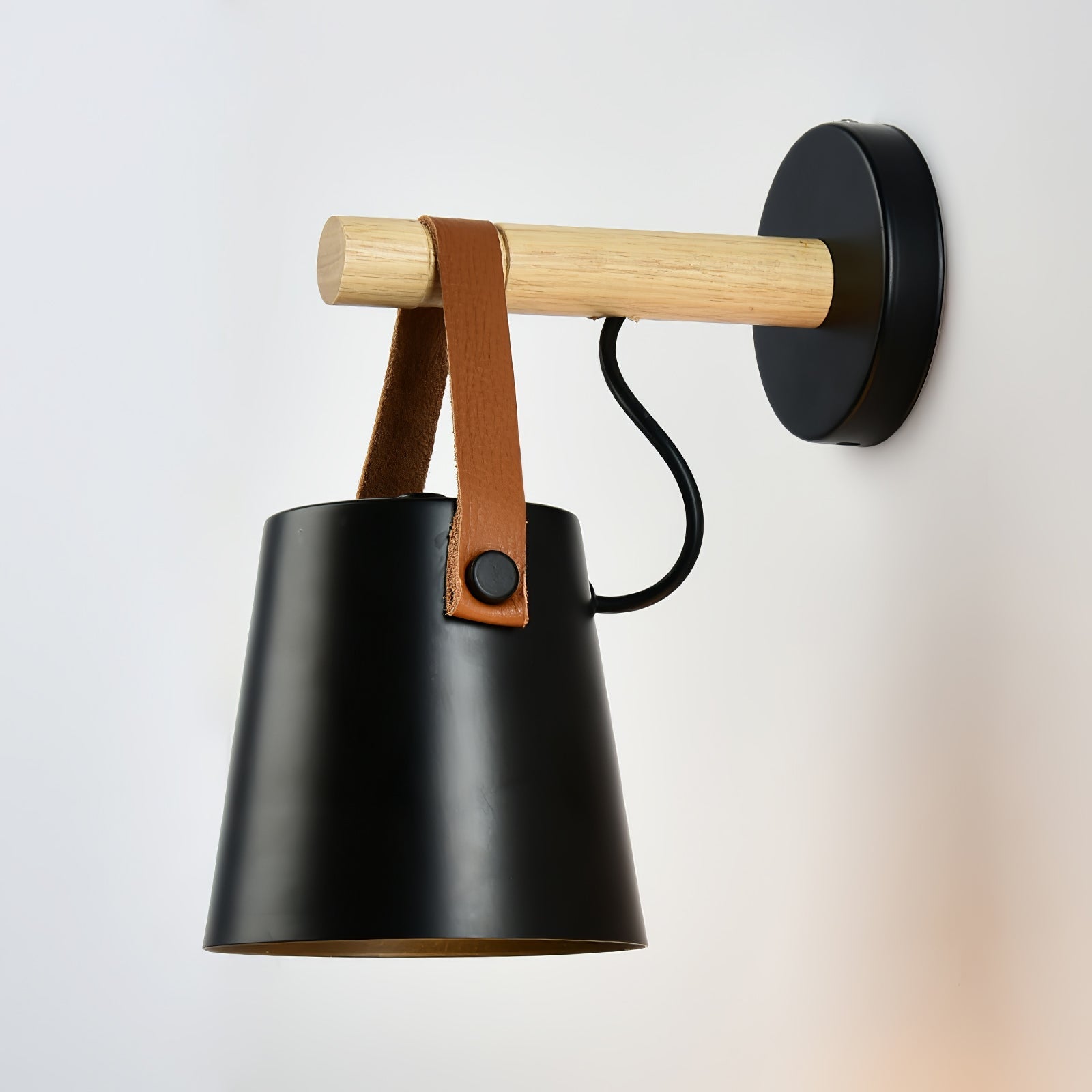 Virixon Wood Leather Wall Lamp-Neutral Decor