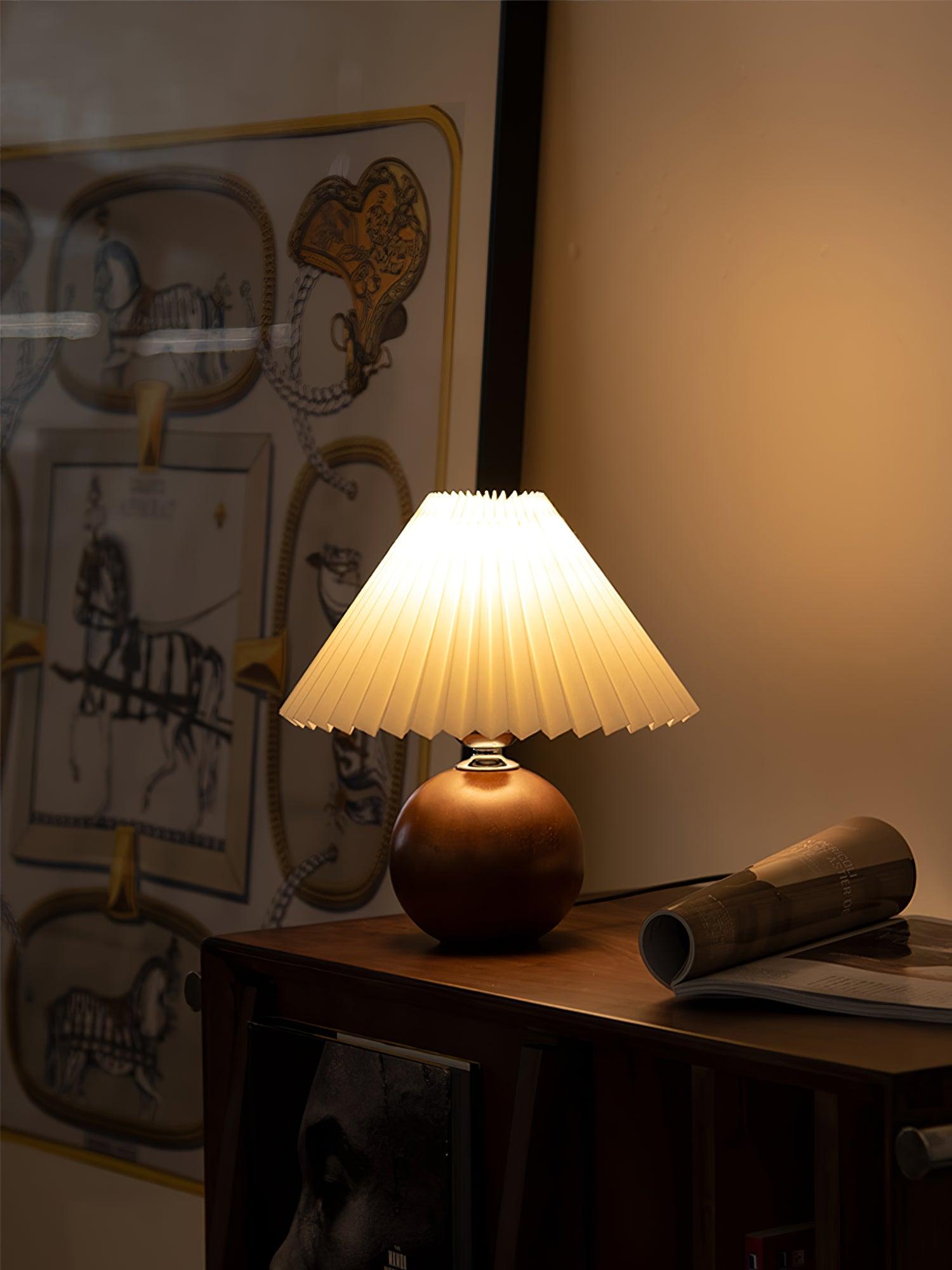 Zesilon Wooden Ball Table Lamp-Neutral Decor