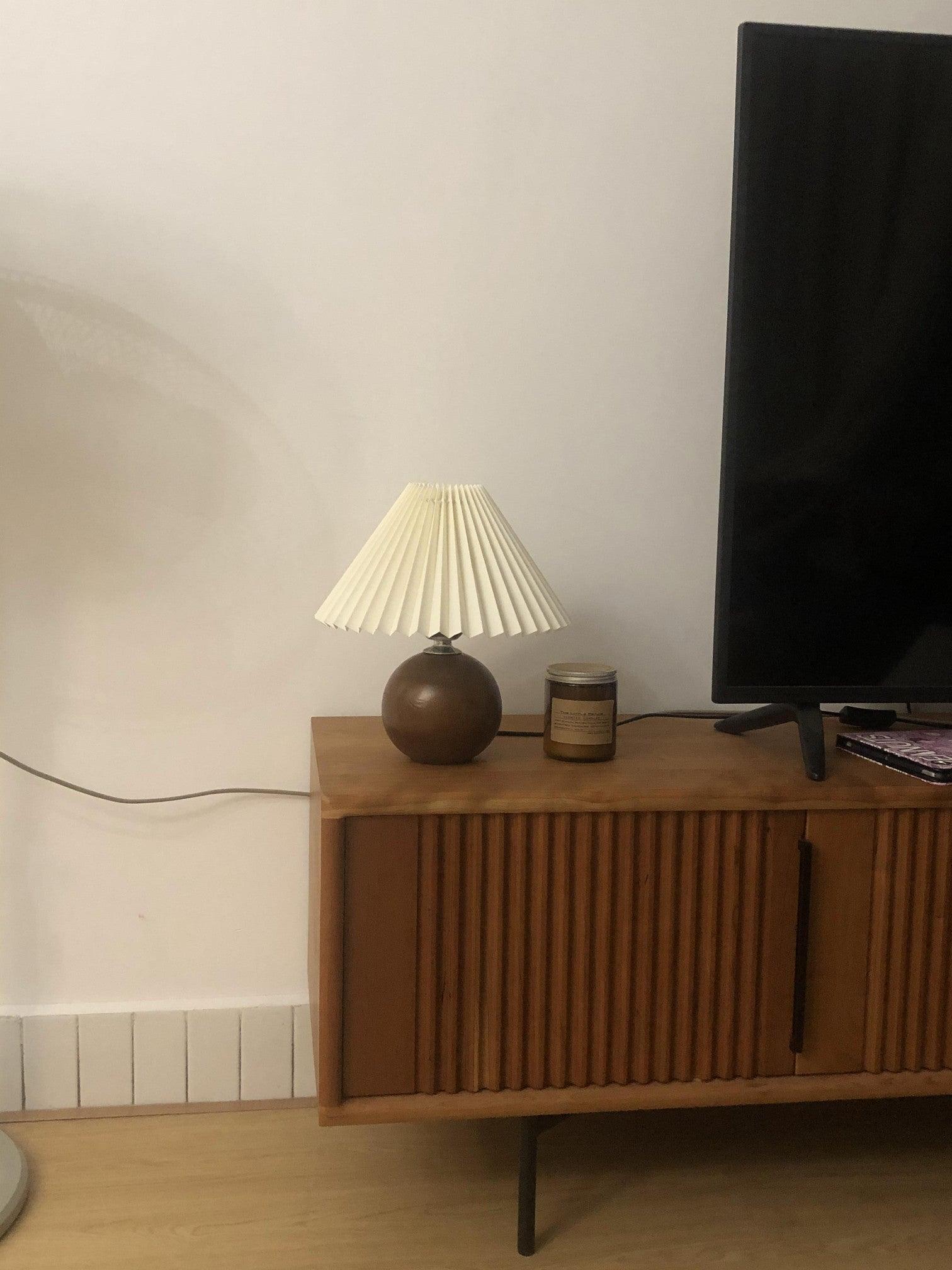 Zesilon Wooden Ball Table Lamp-Neutral Decor