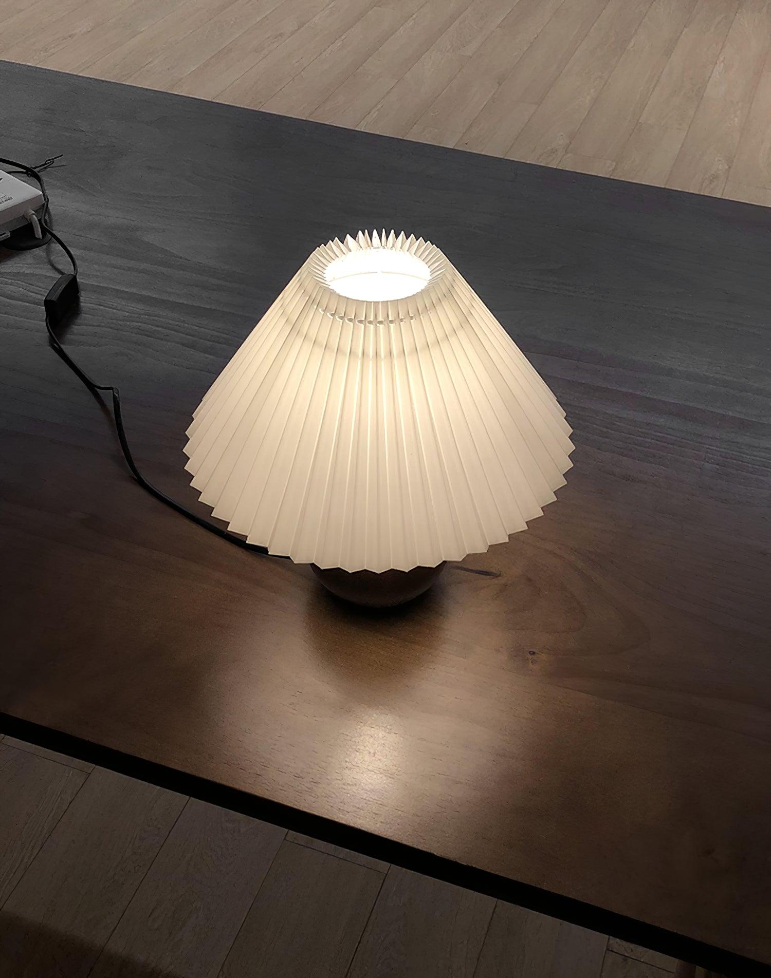 Zesilon Wooden Ball Table Lamp-Neutral Decor