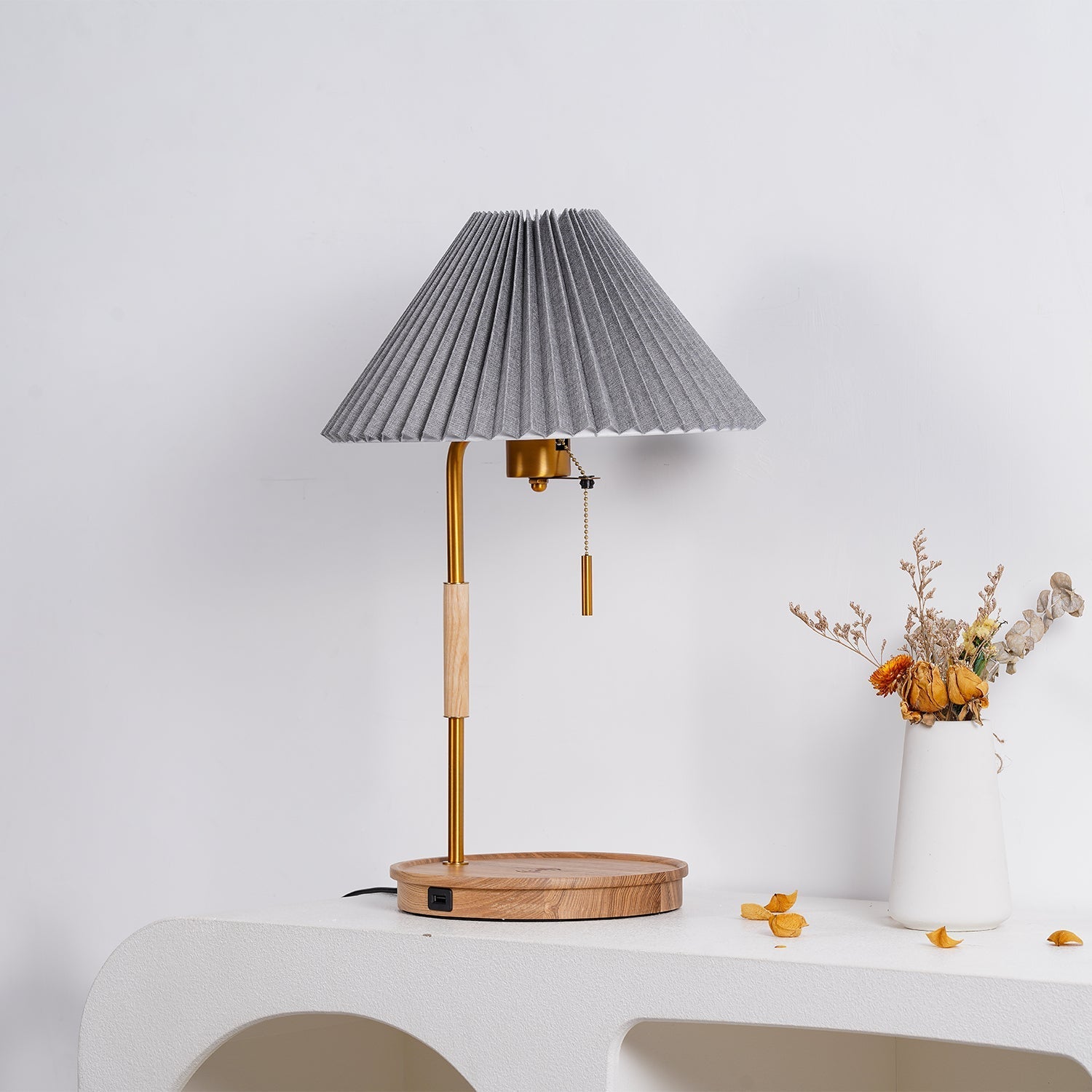 Vellain Retro Table Lamp-Neutral Decor