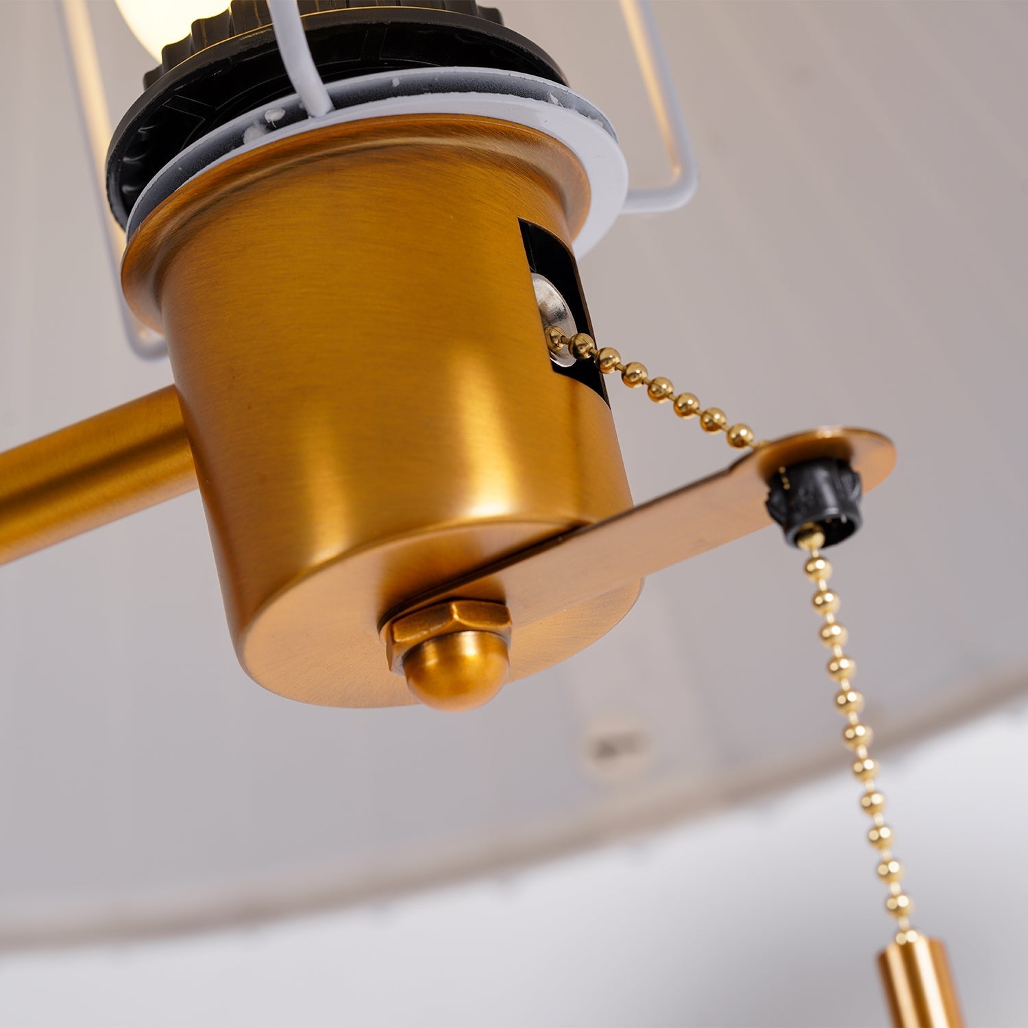 Vellain Retro Table Lamp-Neutral Decor