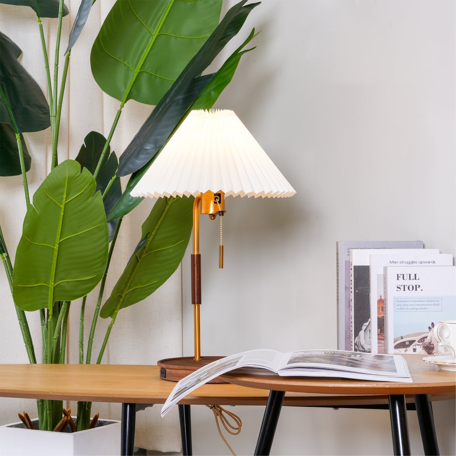 Vellain Retro Table Lamp-Neutral Decor