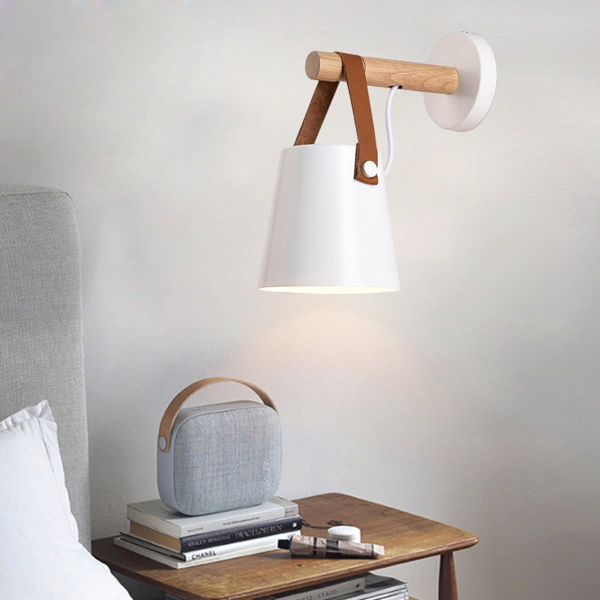 Virixon Wood Leather Wall Lamp-Neutral Decor