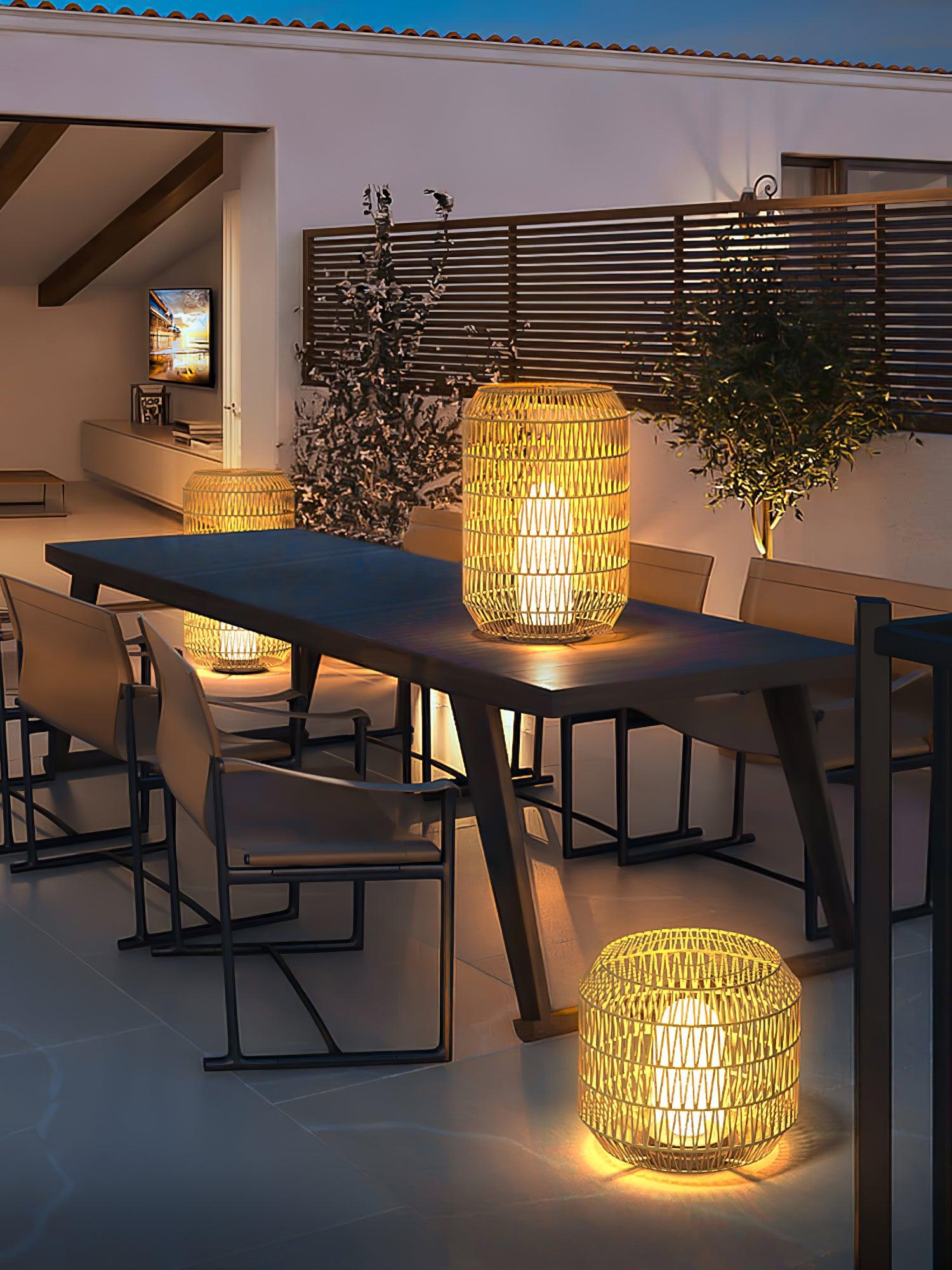 Oliver Vintage Outdoor Lighting-Neutral Decor