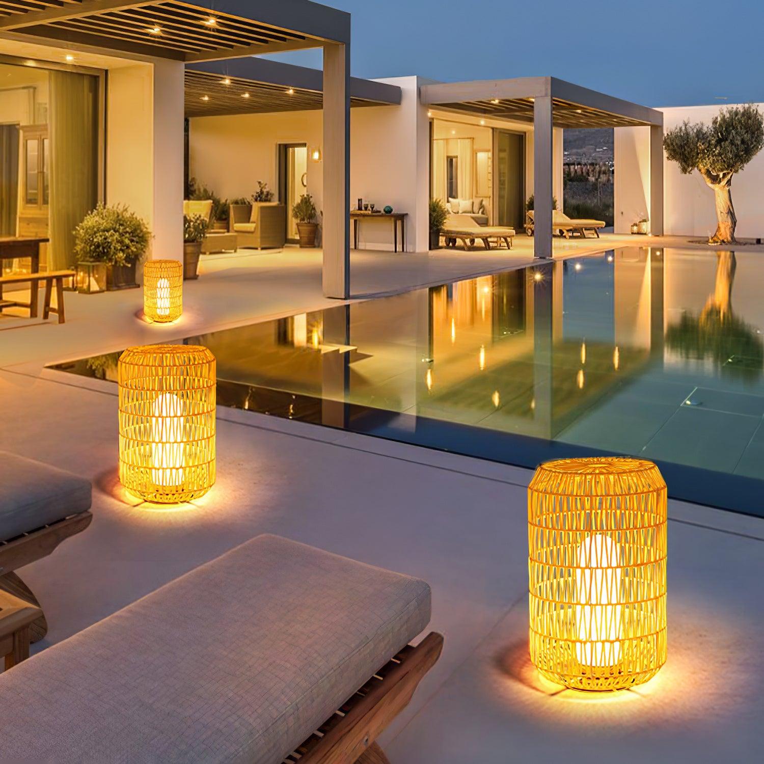 Oliver Vintage Outdoor Lighting-Neutral Decor