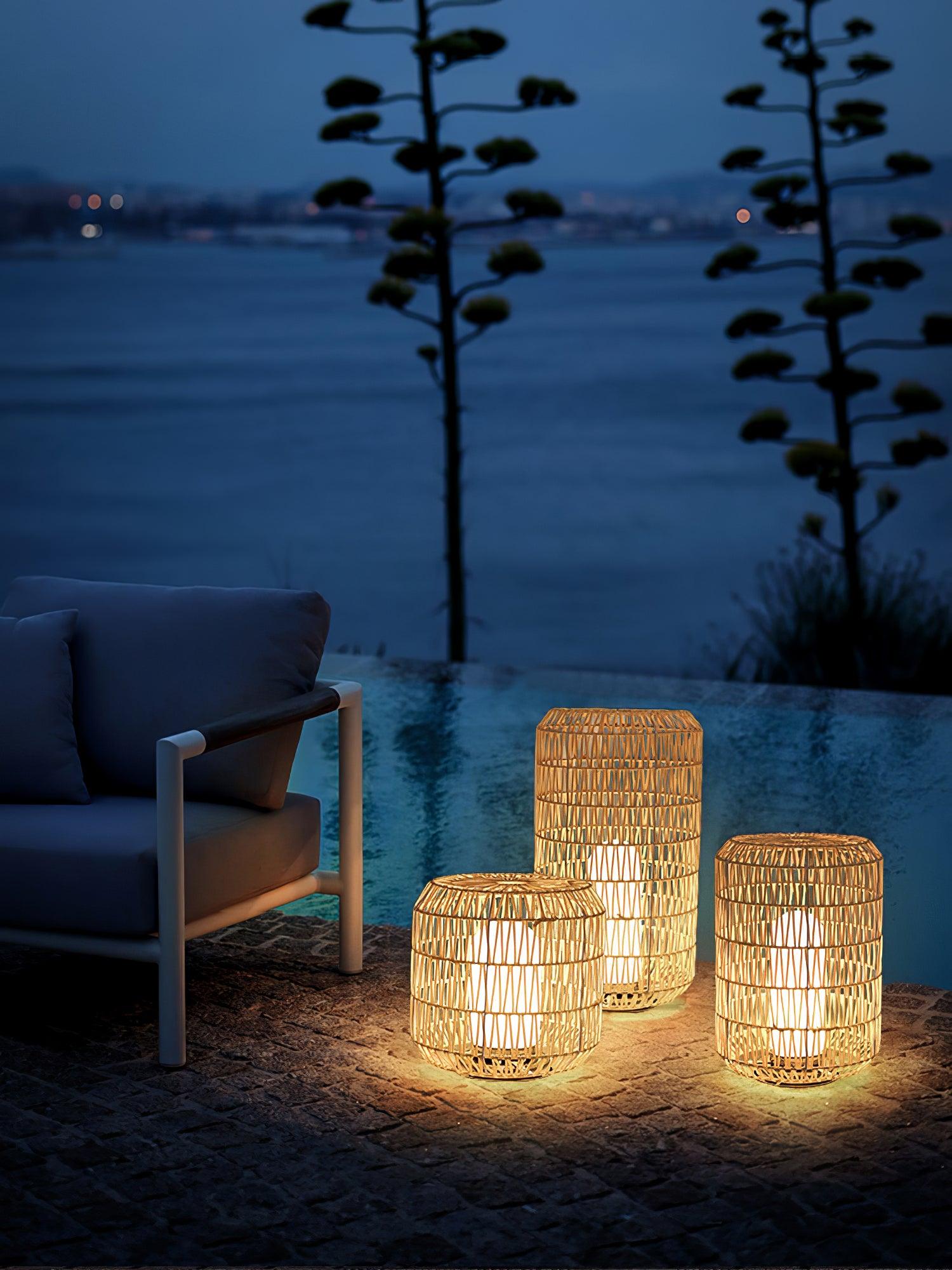 Oliver Vintage Outdoor Lighting-Neutral Decor