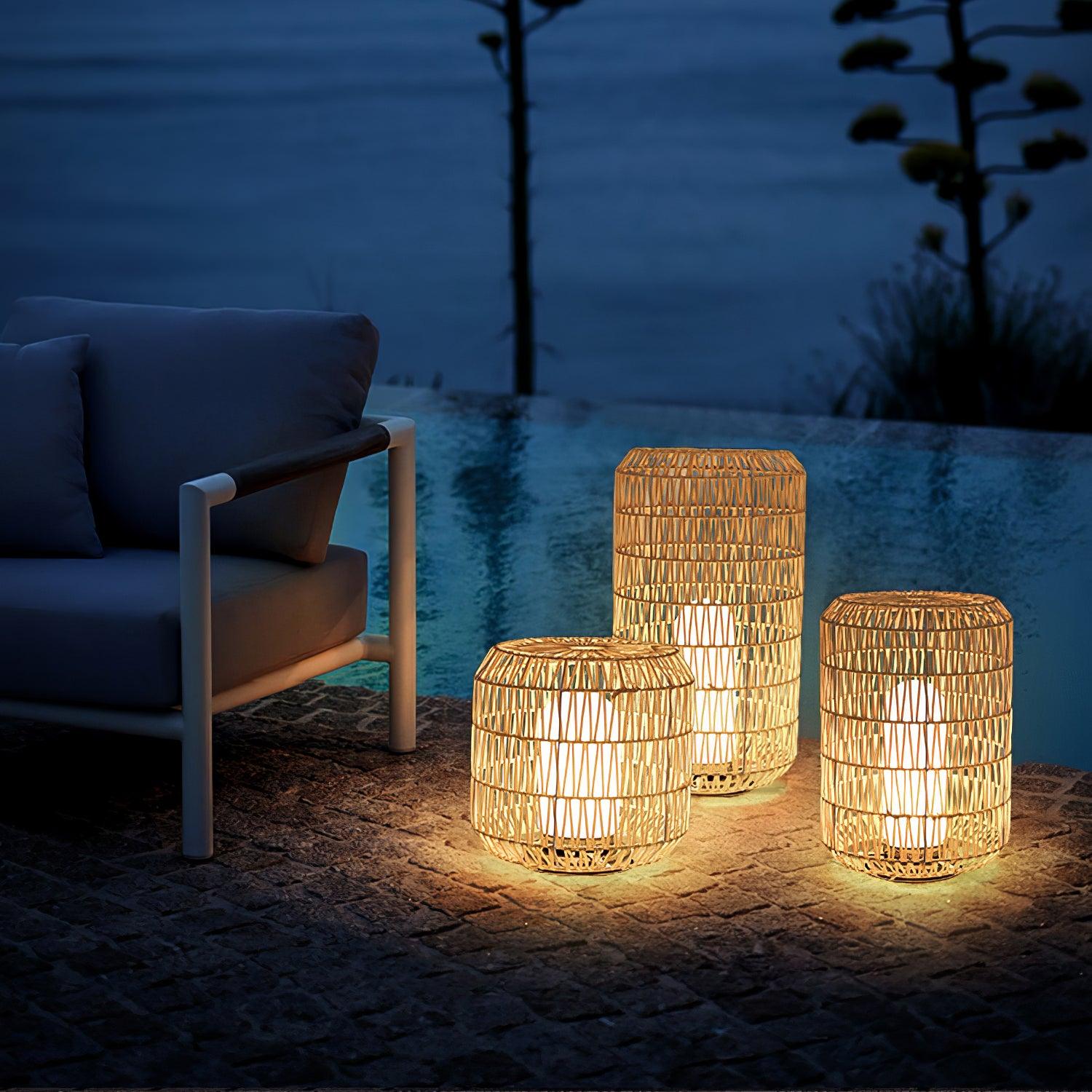 Oliver Vintage Outdoor Lighting-Neutral Decor
