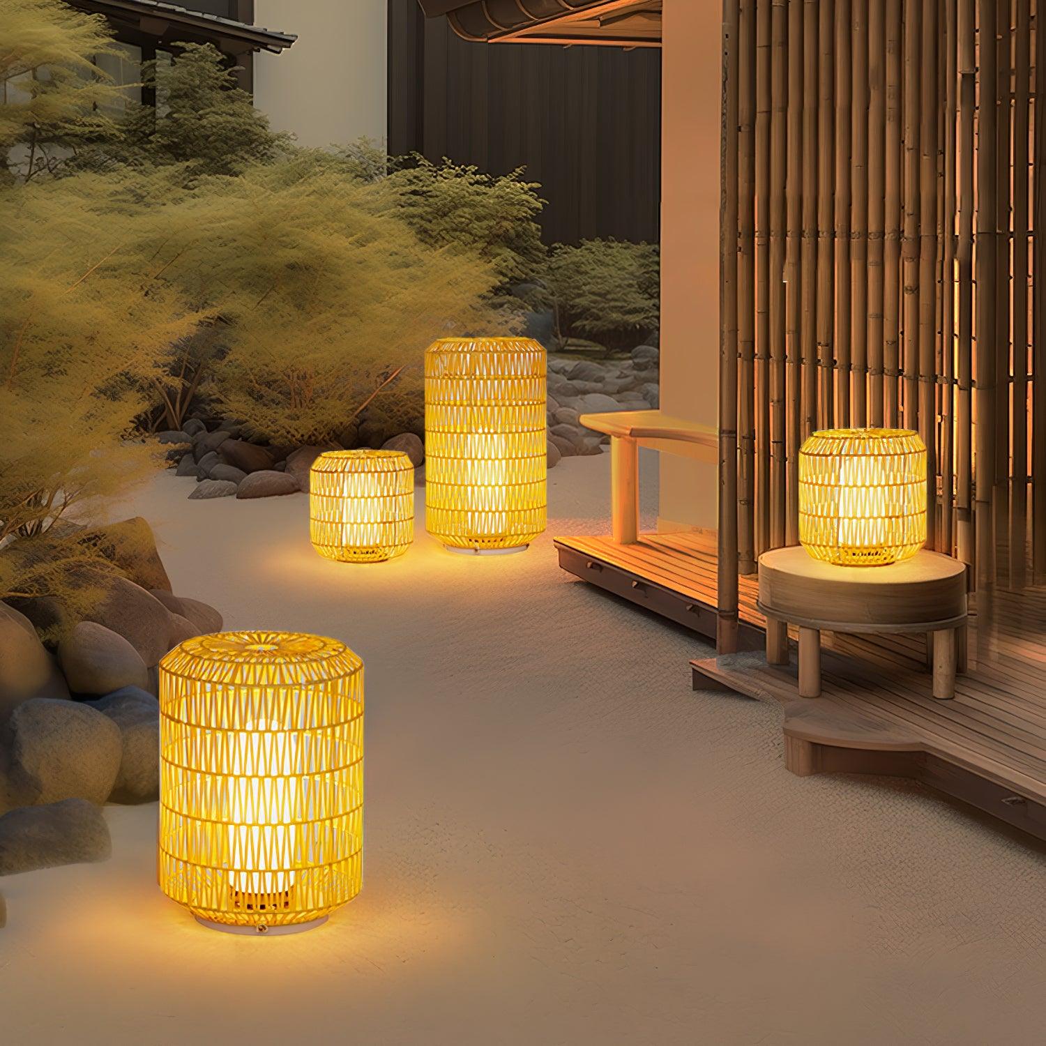 Oliver Vintage Outdoor Lighting-Neutral Decor