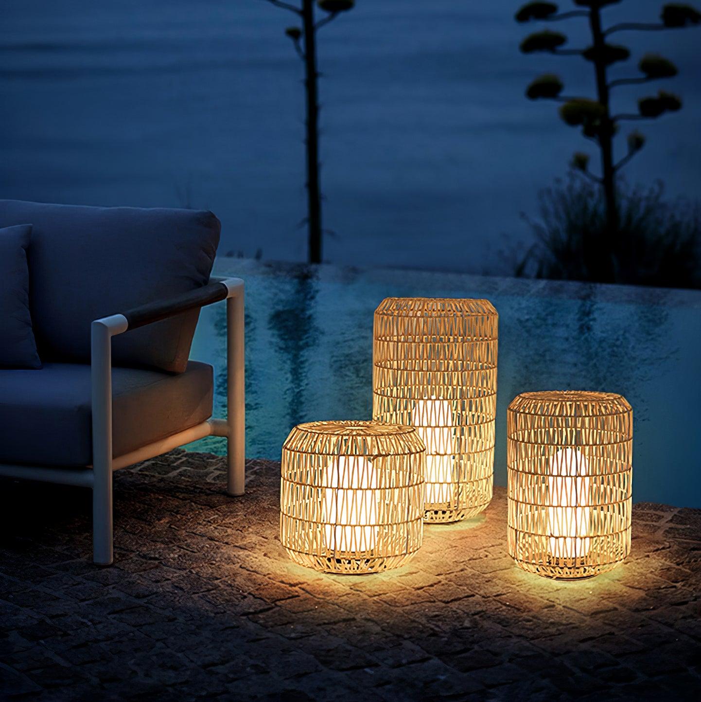 Oliver Vintage Outdoor Lighting-Neutral Decor
