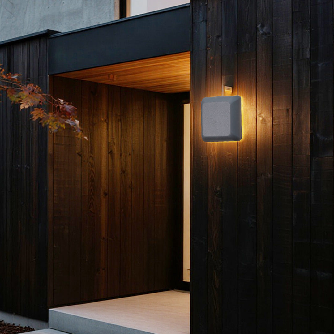 Star Die-cast Minimalist Geometric Outdoor Wall Light