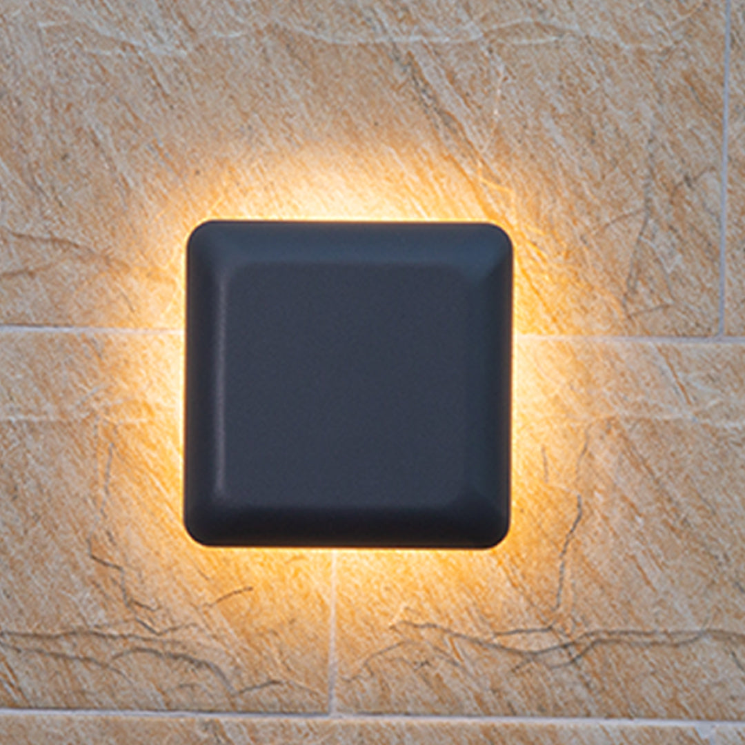 Star Die-cast Minimalist Geometric Outdoor Wall Light