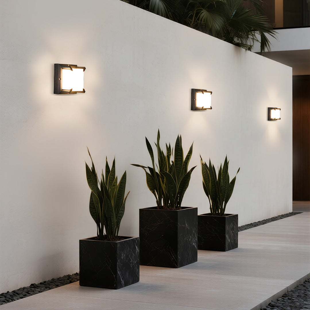 Faith Die-cast Modern Outdoor Wall Light